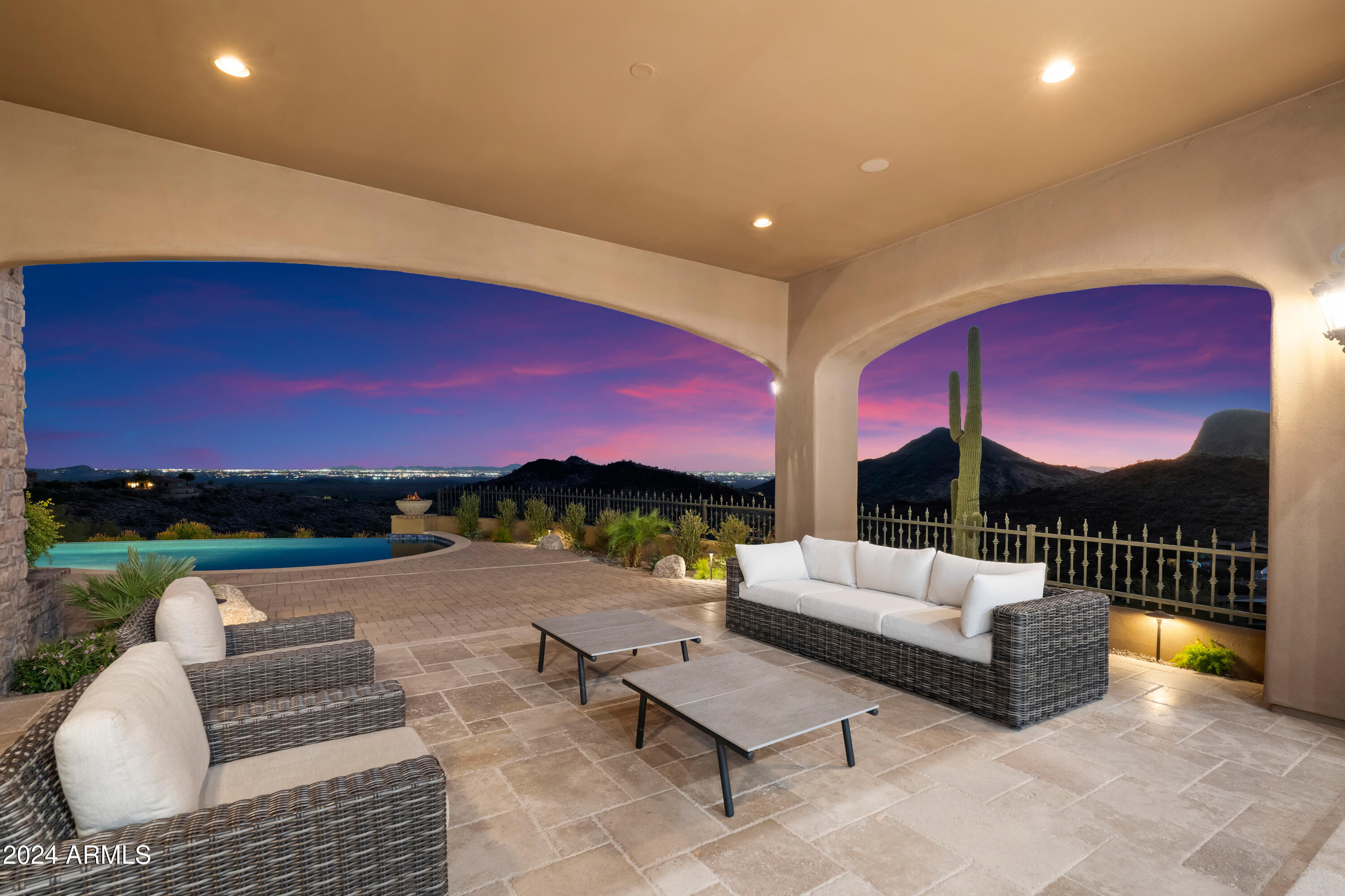 CRESTVIEW AT FOUNTAIN HILLS - Residential