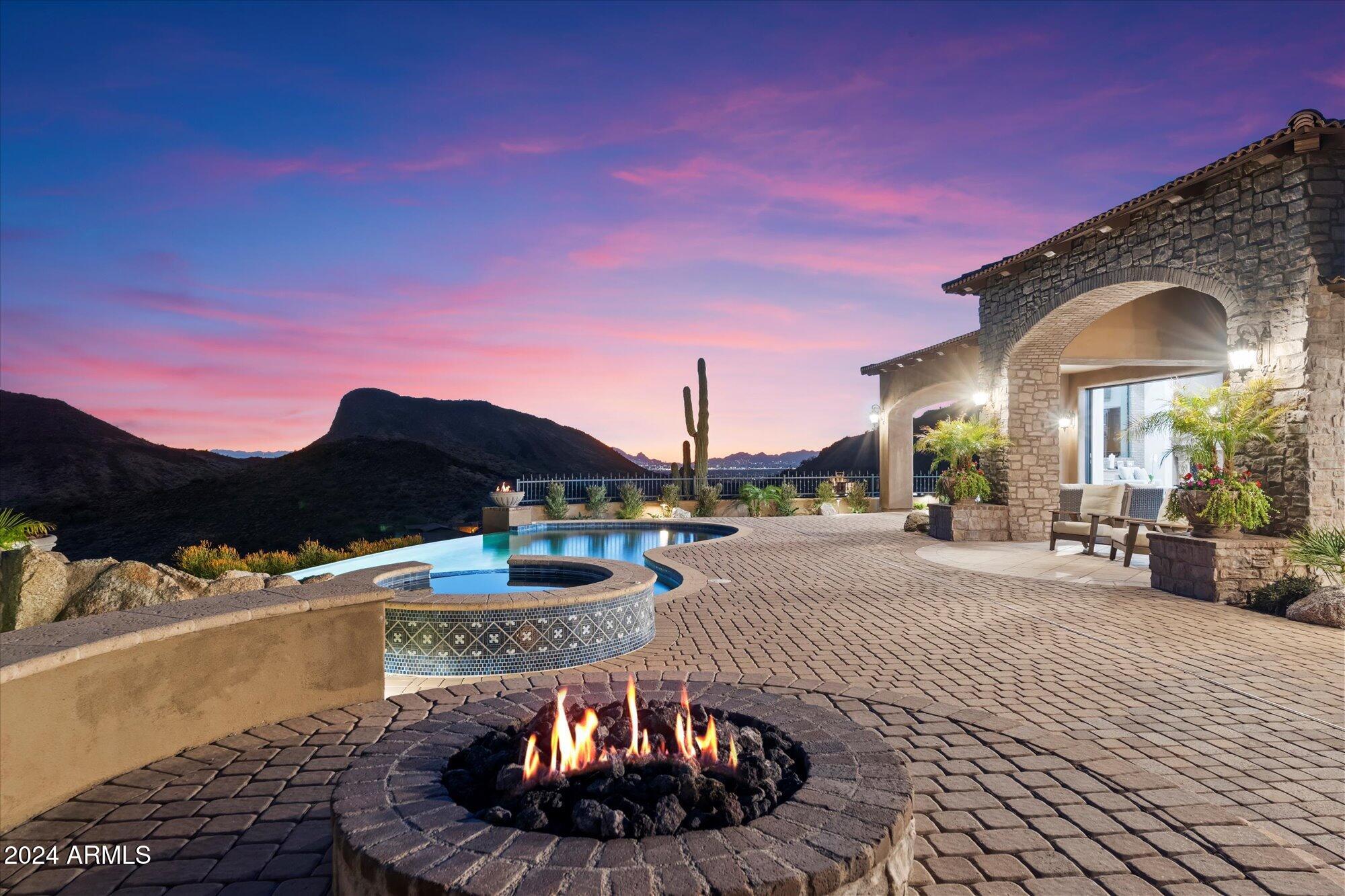 CRESTVIEW AT FOUNTAIN HILLS - Residential