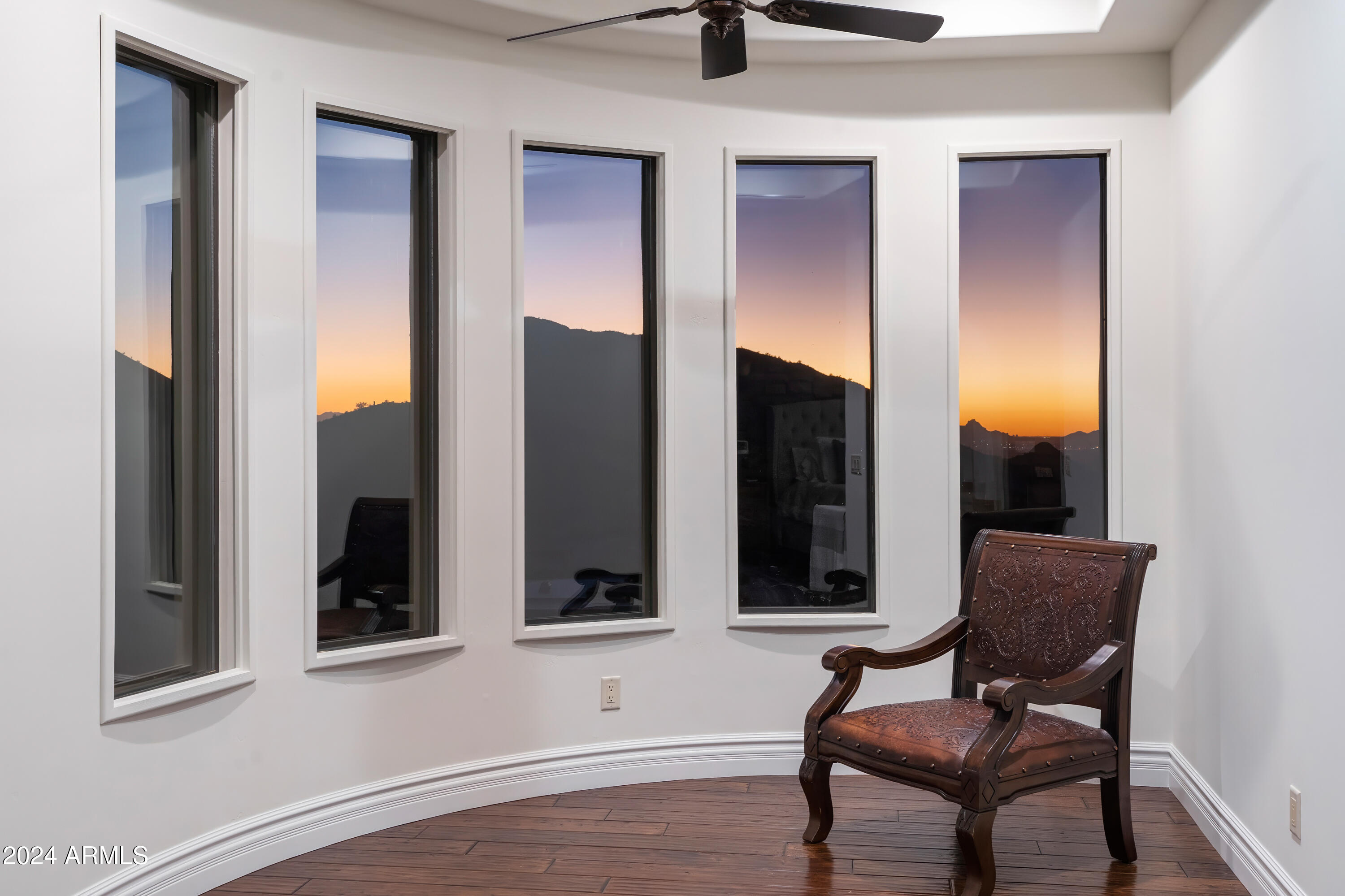 CRESTVIEW AT FOUNTAIN HILLS - Residential