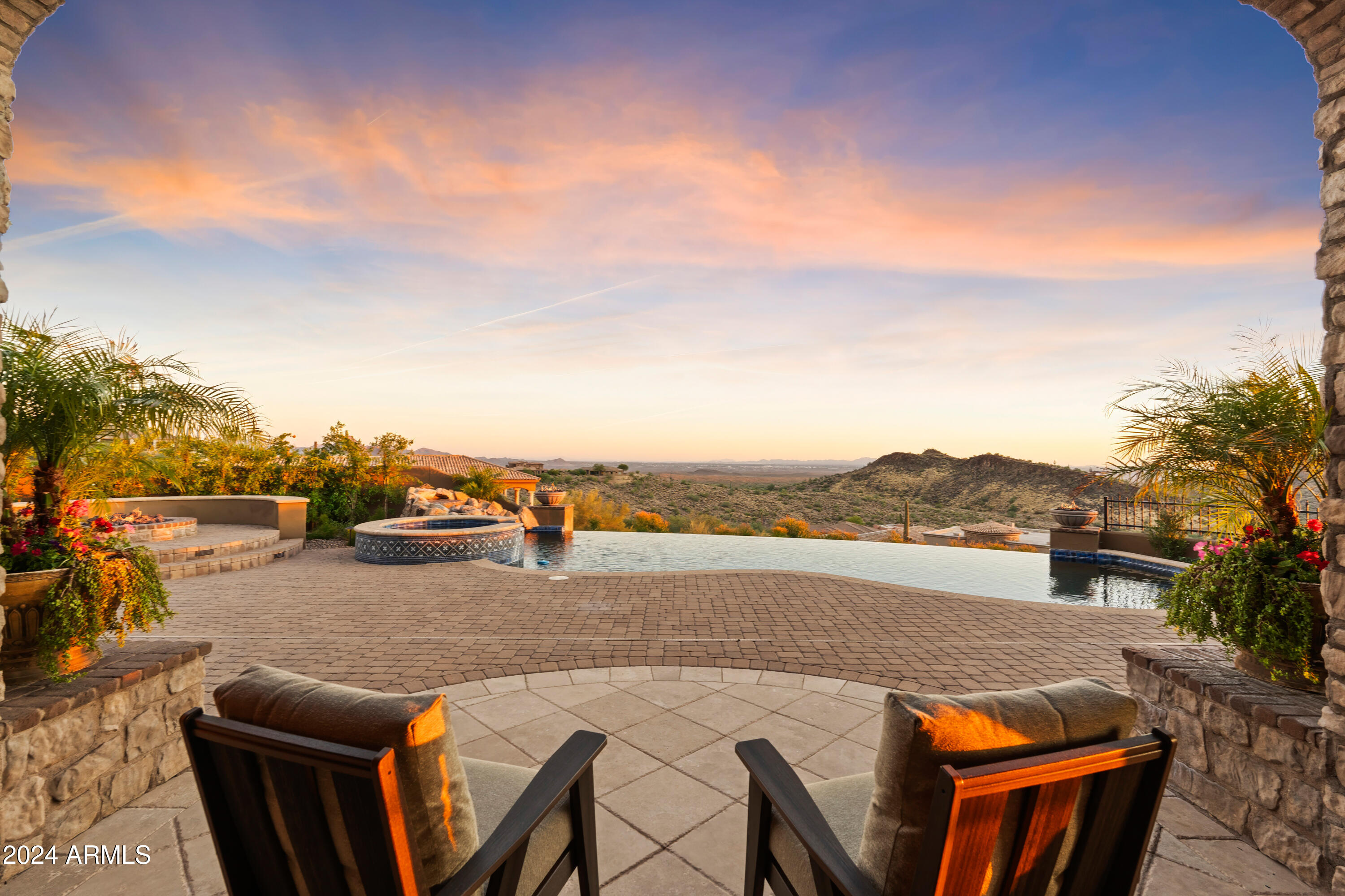 CRESTVIEW AT FOUNTAIN HILLS - Residential