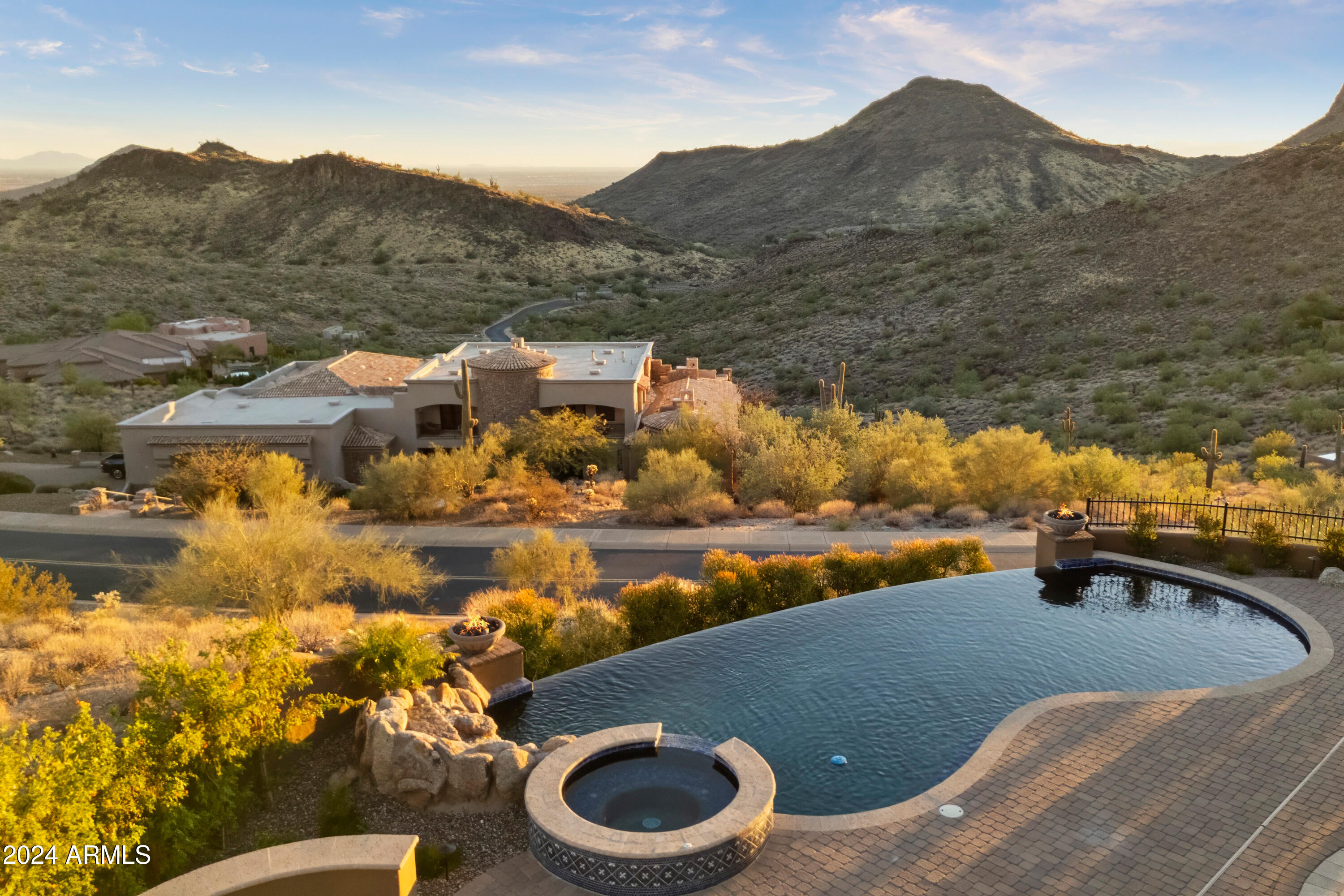 CRESTVIEW AT FOUNTAIN HILLS - Residential