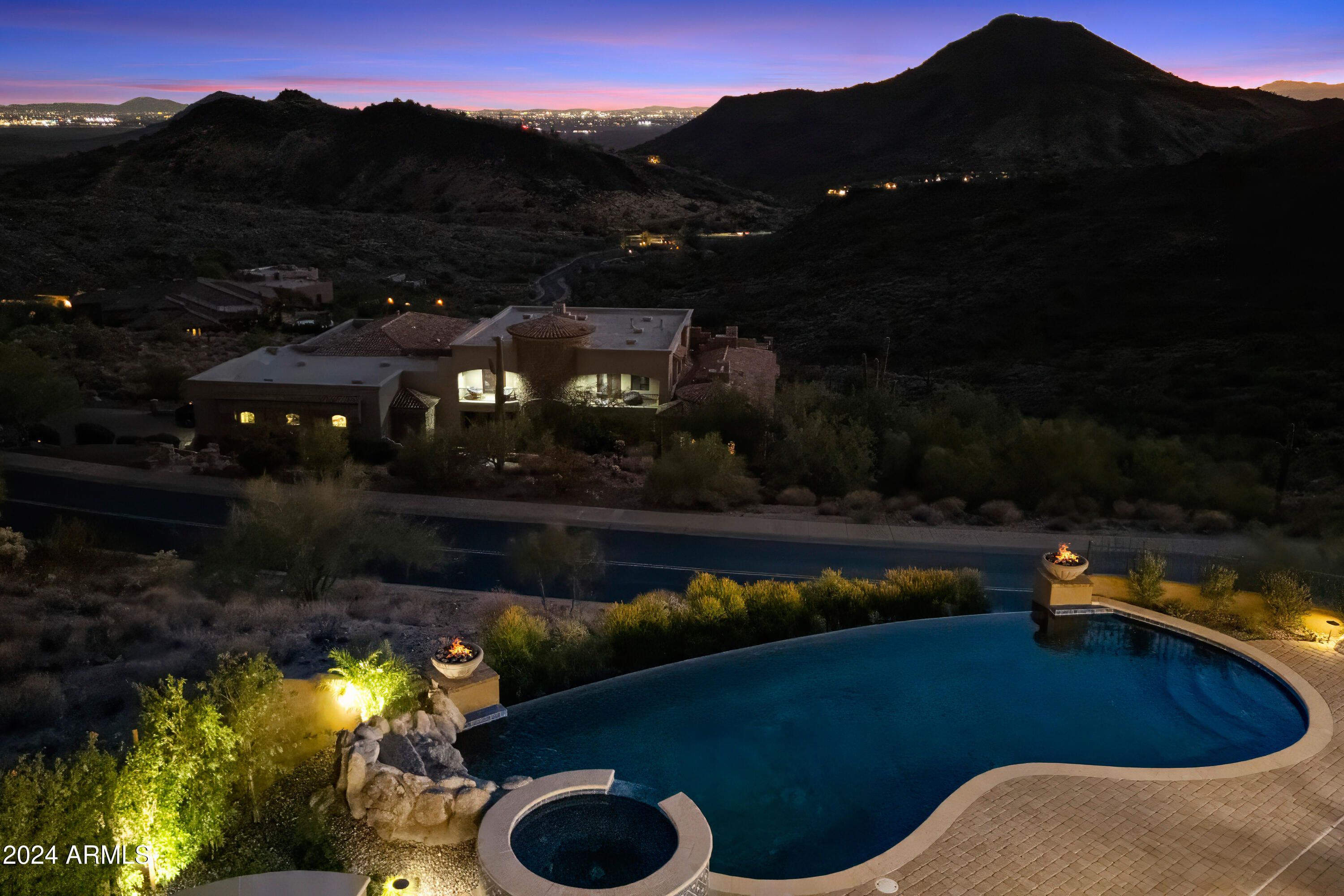 CRESTVIEW AT FOUNTAIN HILLS - Residential