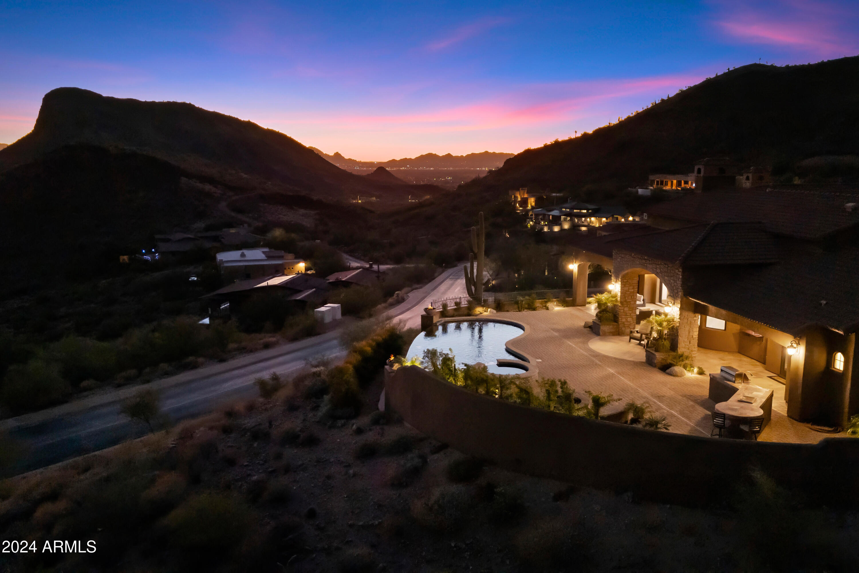 CRESTVIEW AT FOUNTAIN HILLS - Residential