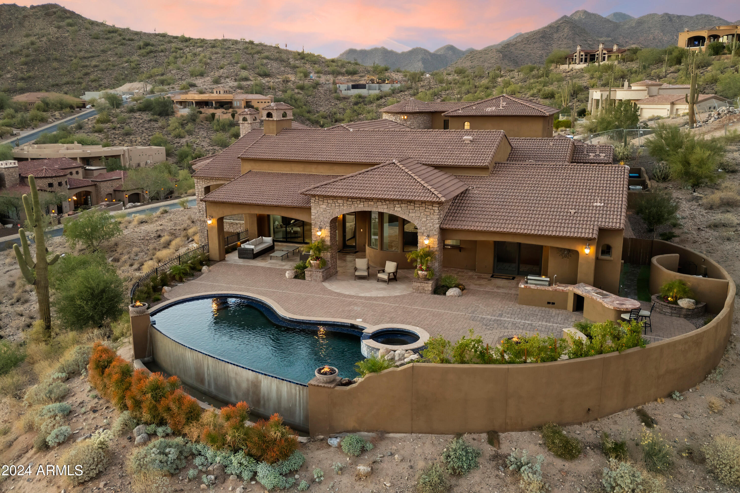 CRESTVIEW AT FOUNTAIN HILLS - Residential