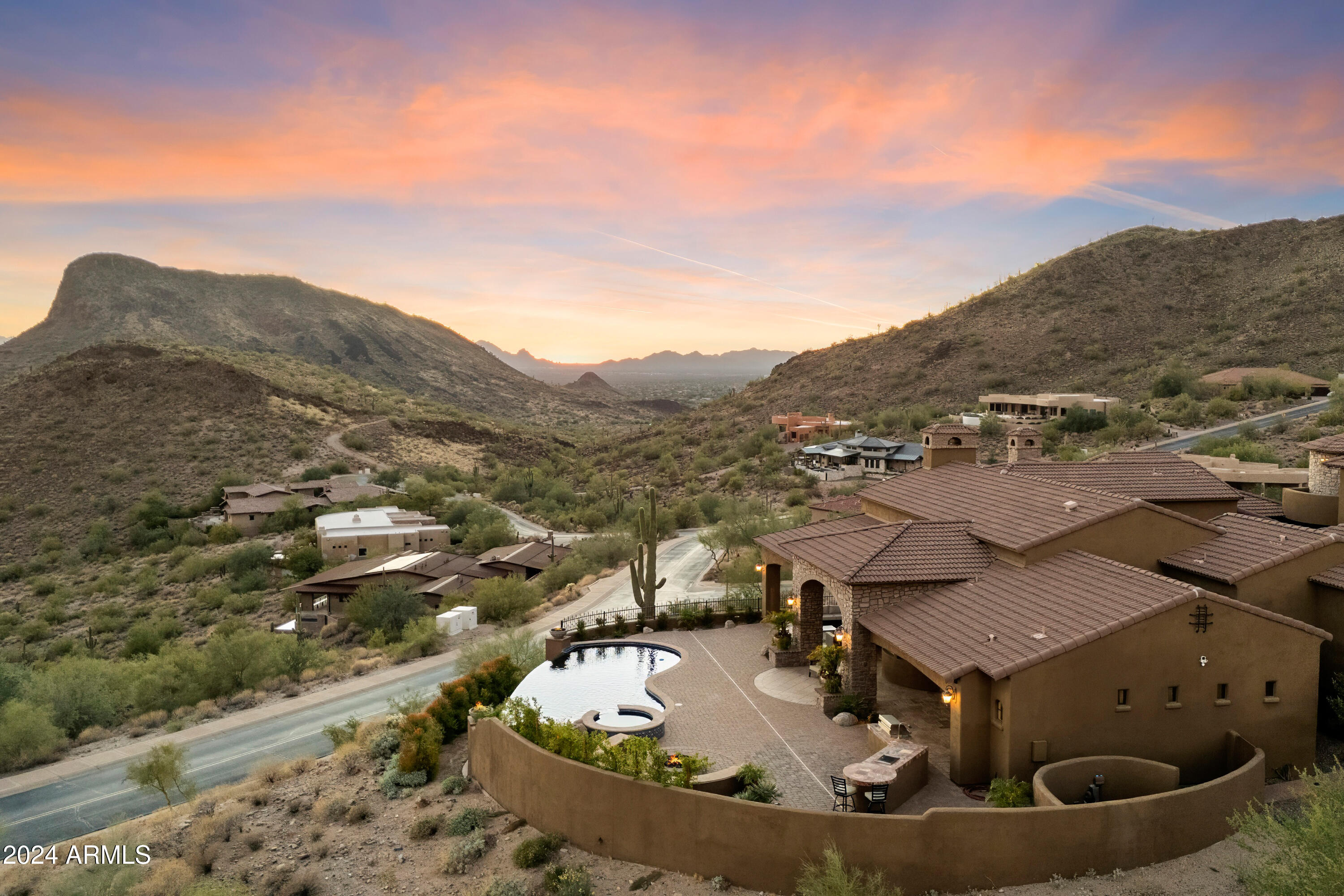 CRESTVIEW AT FOUNTAIN HILLS - Residential