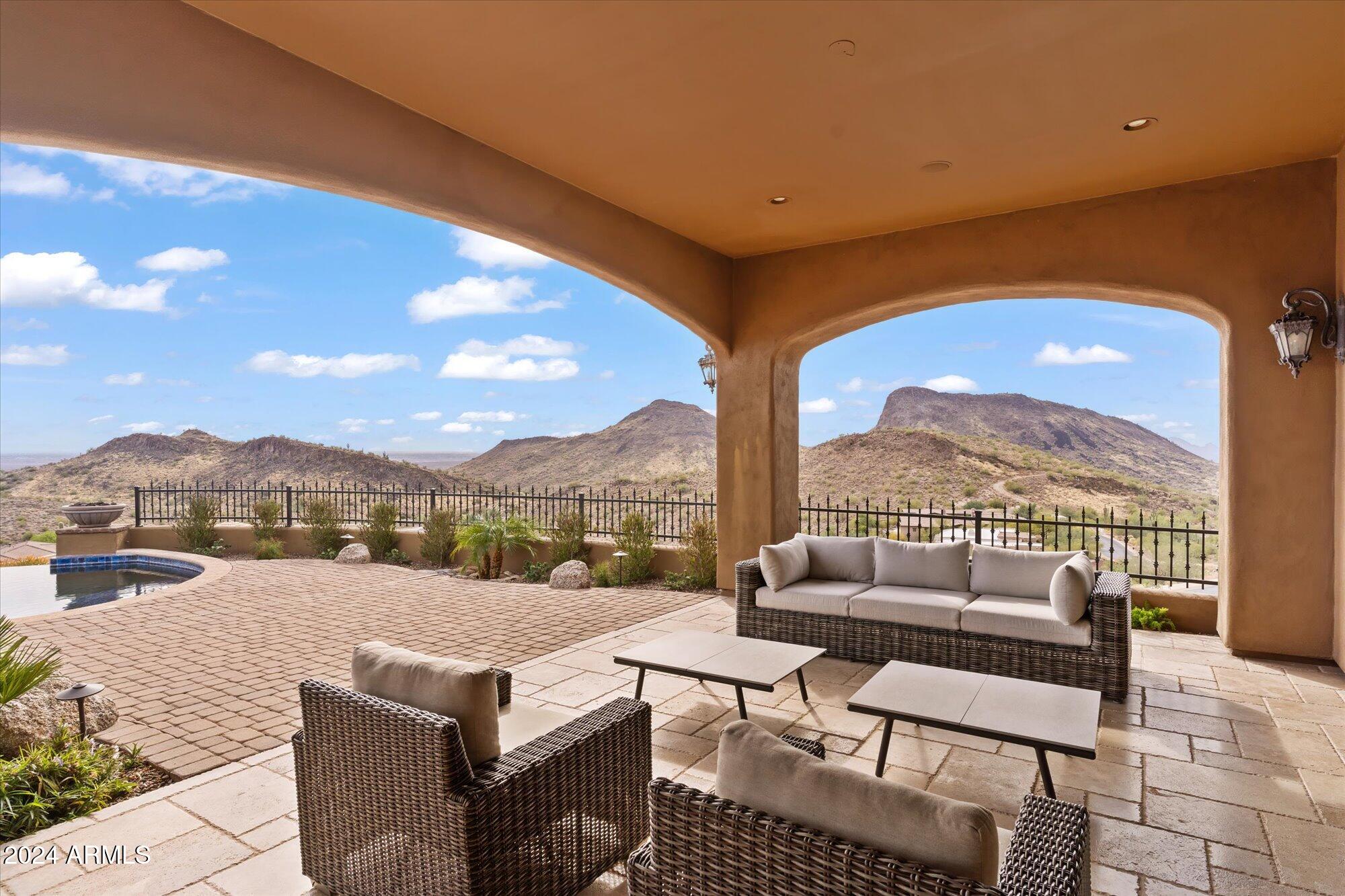 CRESTVIEW AT FOUNTAIN HILLS - Residential