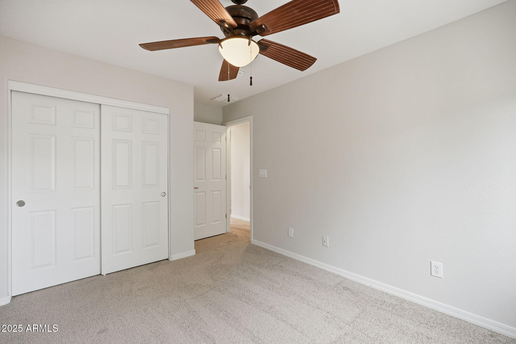ANTHEM UNIT 101 - Residential Lease
