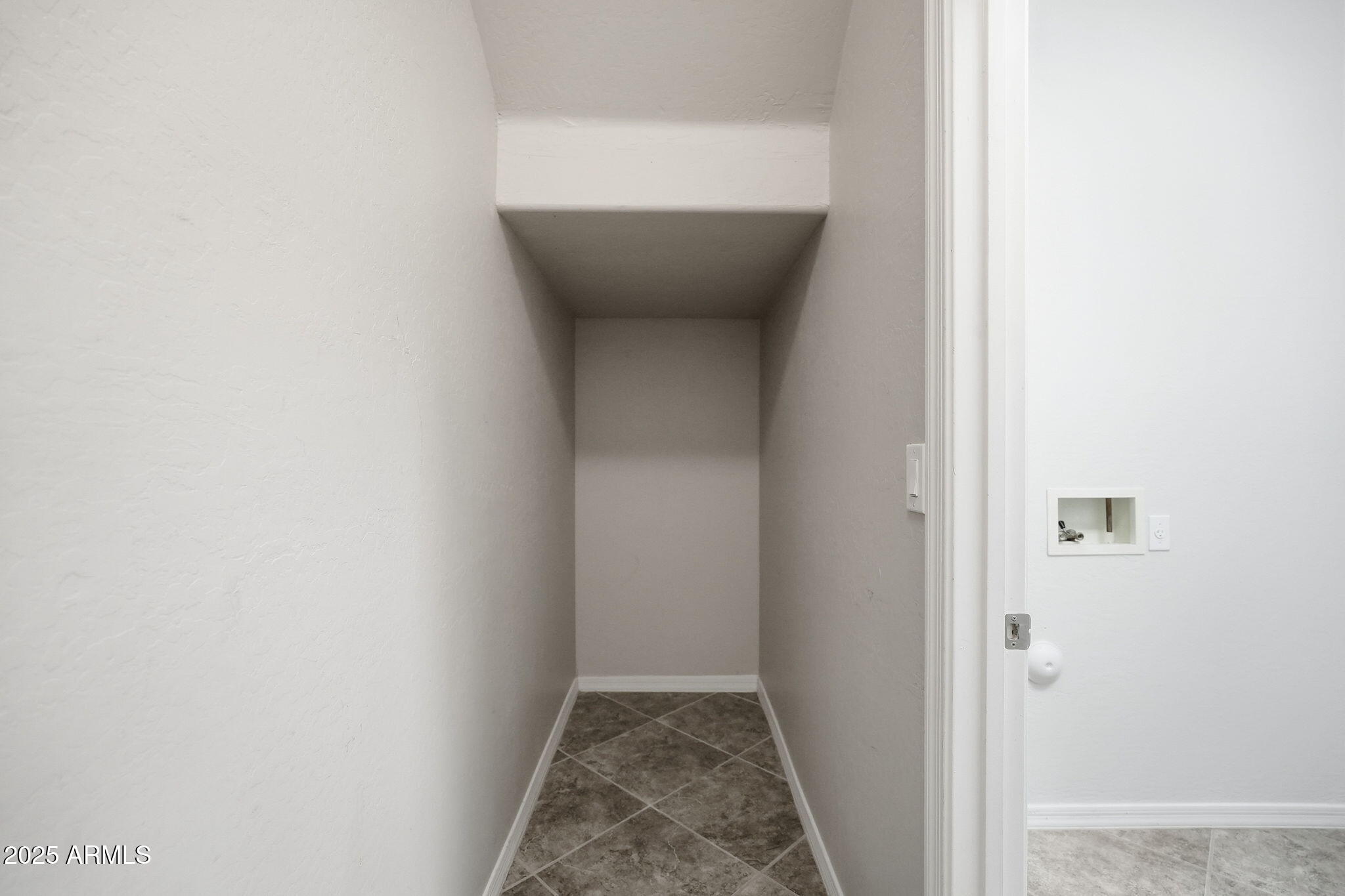 ANTHEM UNIT 101 - Residential Lease