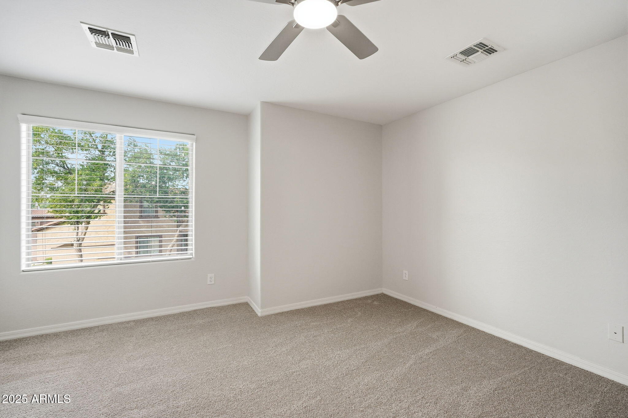 ANTHEM UNIT 101 - Residential Lease