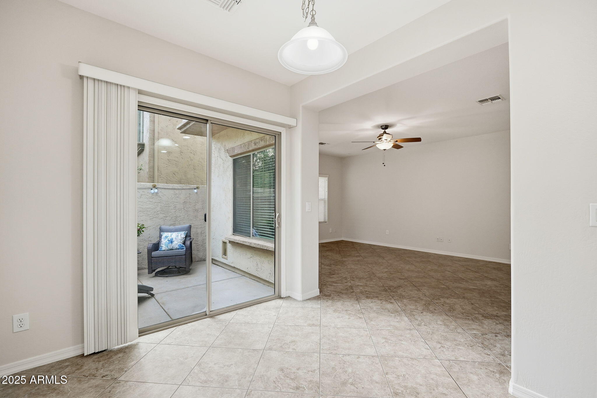 ANTHEM UNIT 101 - Residential Lease