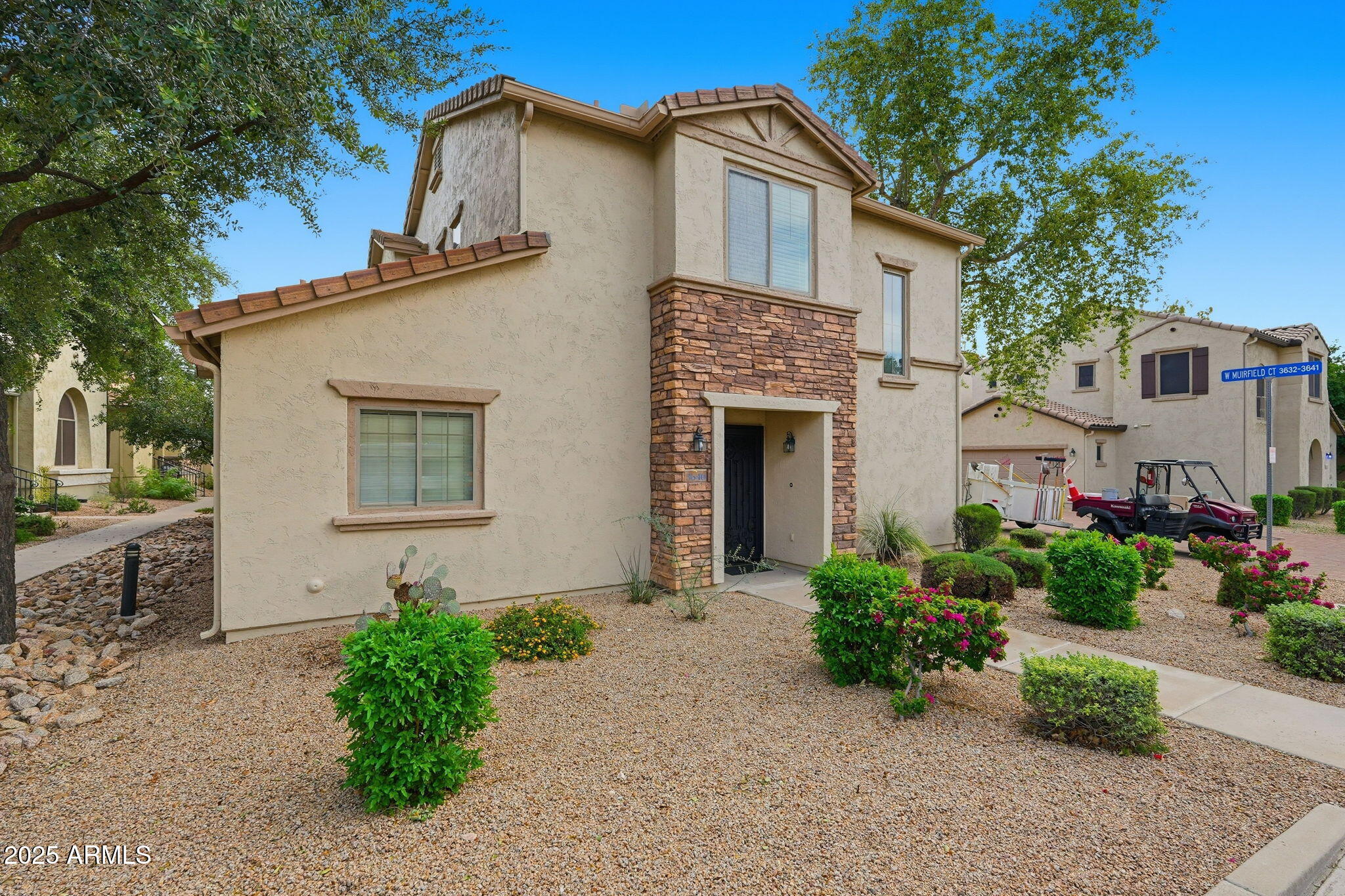 ANTHEM UNIT 101 - Residential Lease