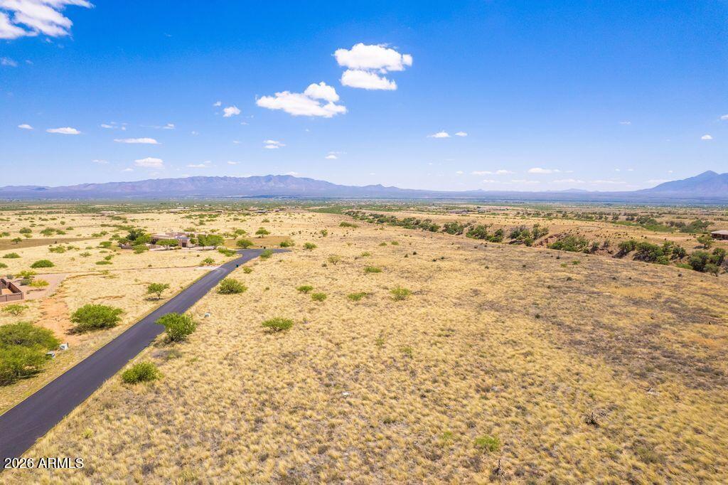 WILD HORSE 2 - Land