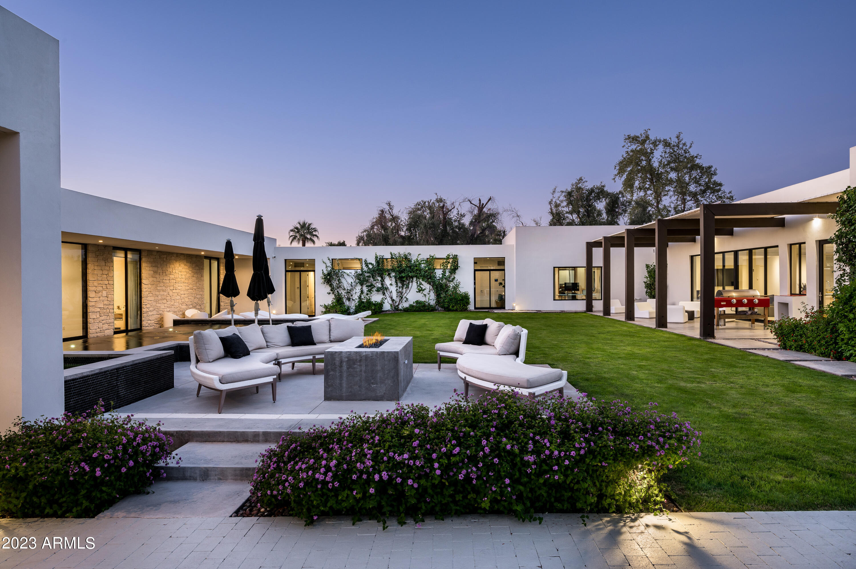 Paradise Valley - Residential