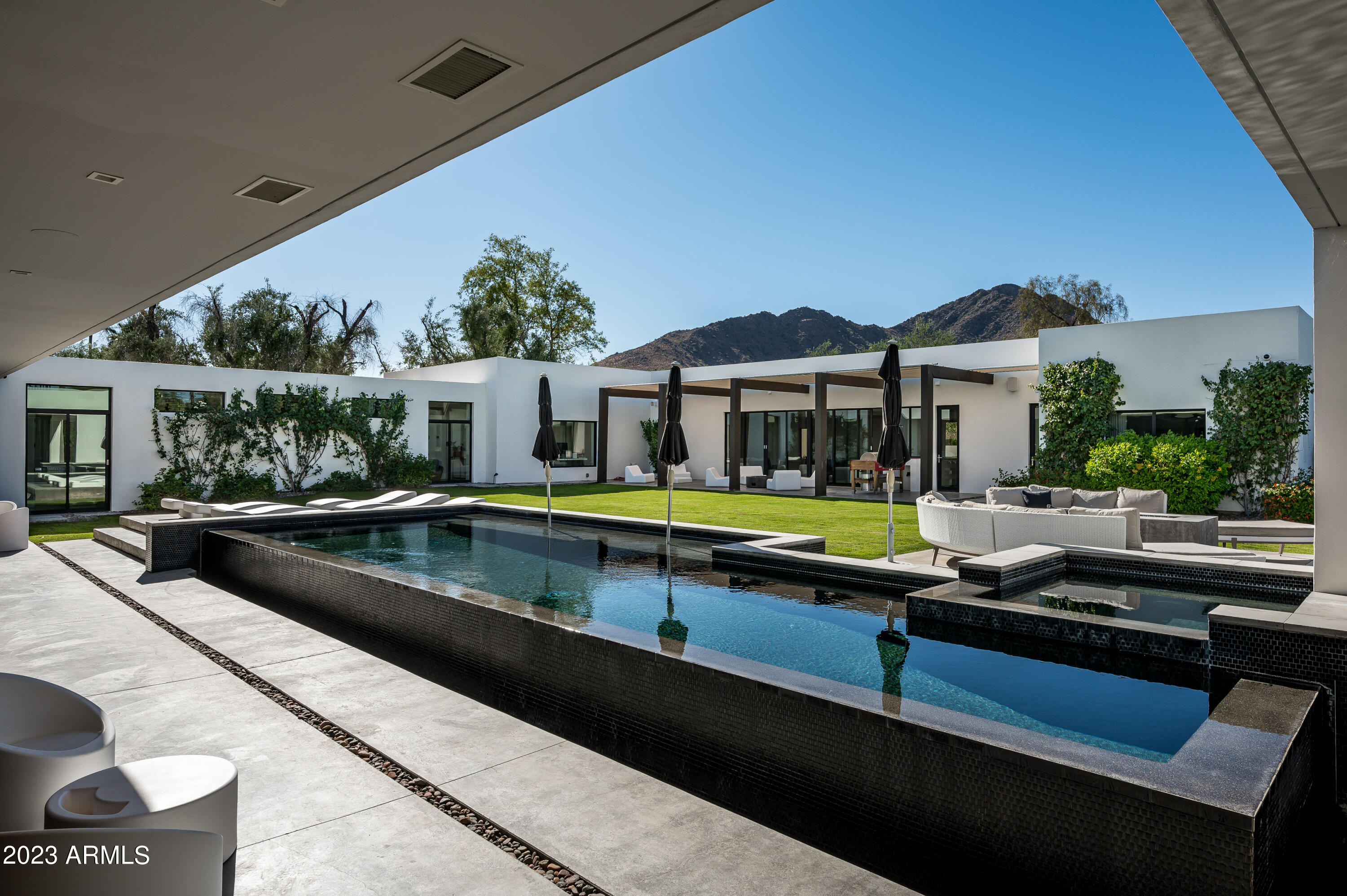 Paradise Valley - Residential