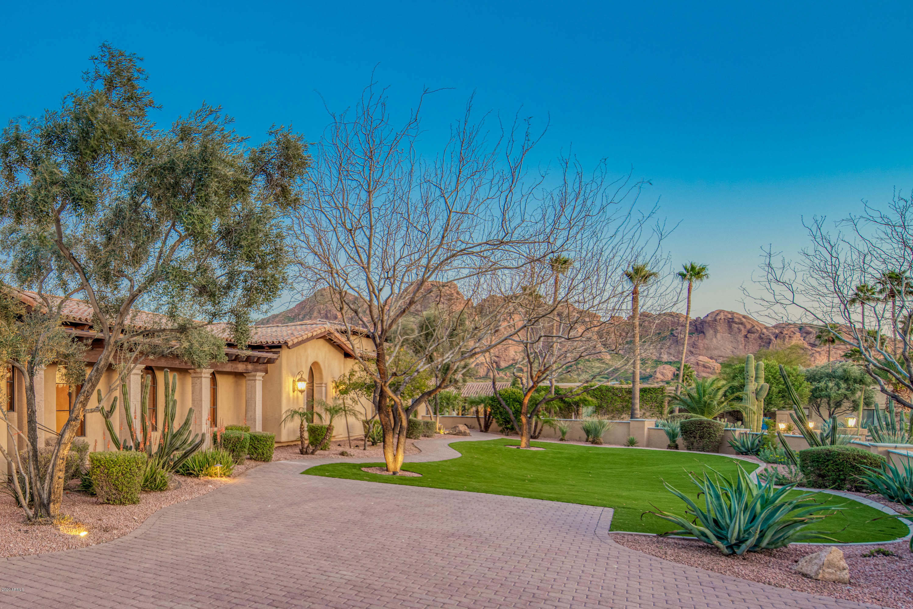 PEBBLE RIDGE - Residential