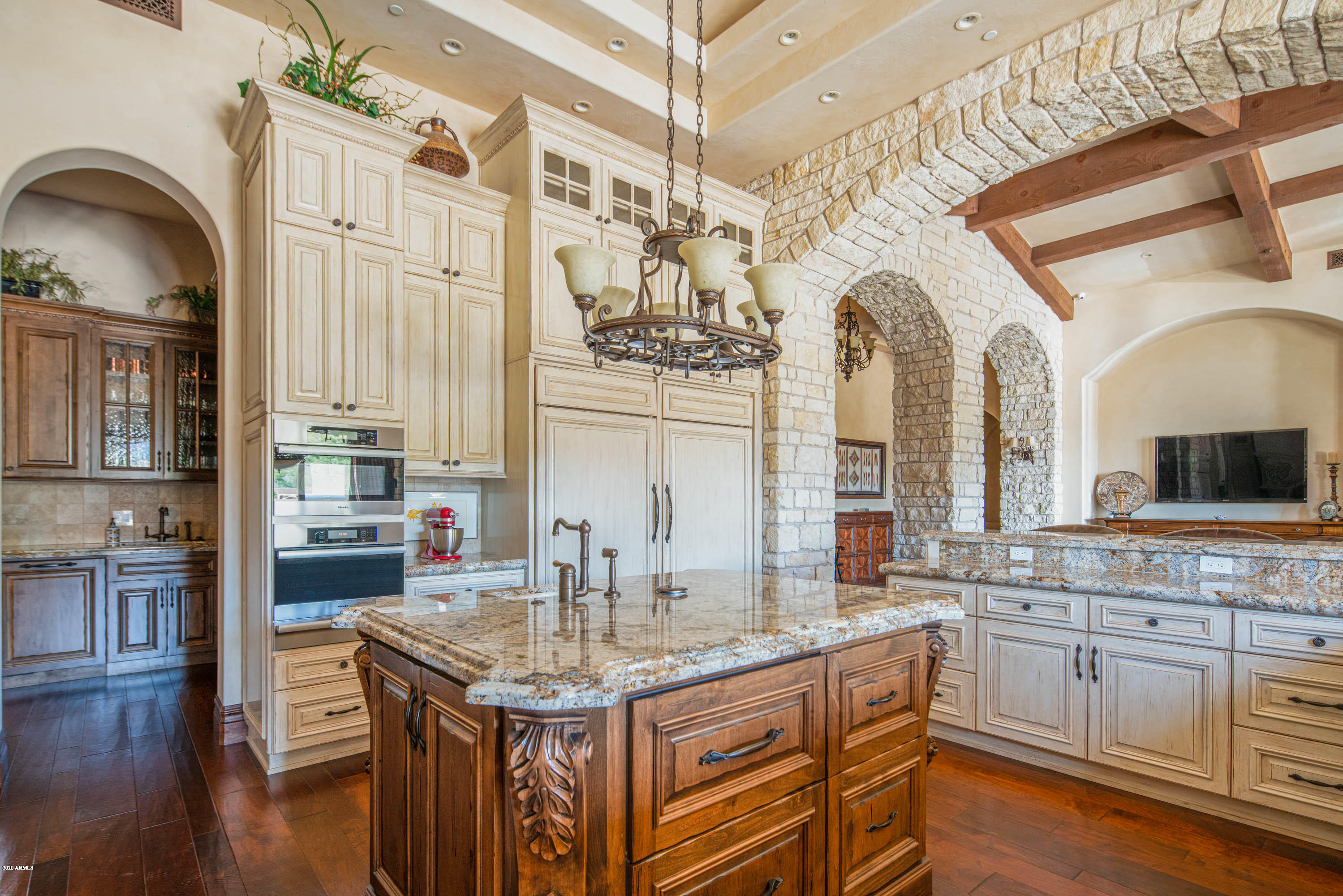 PEBBLE RIDGE - Residential