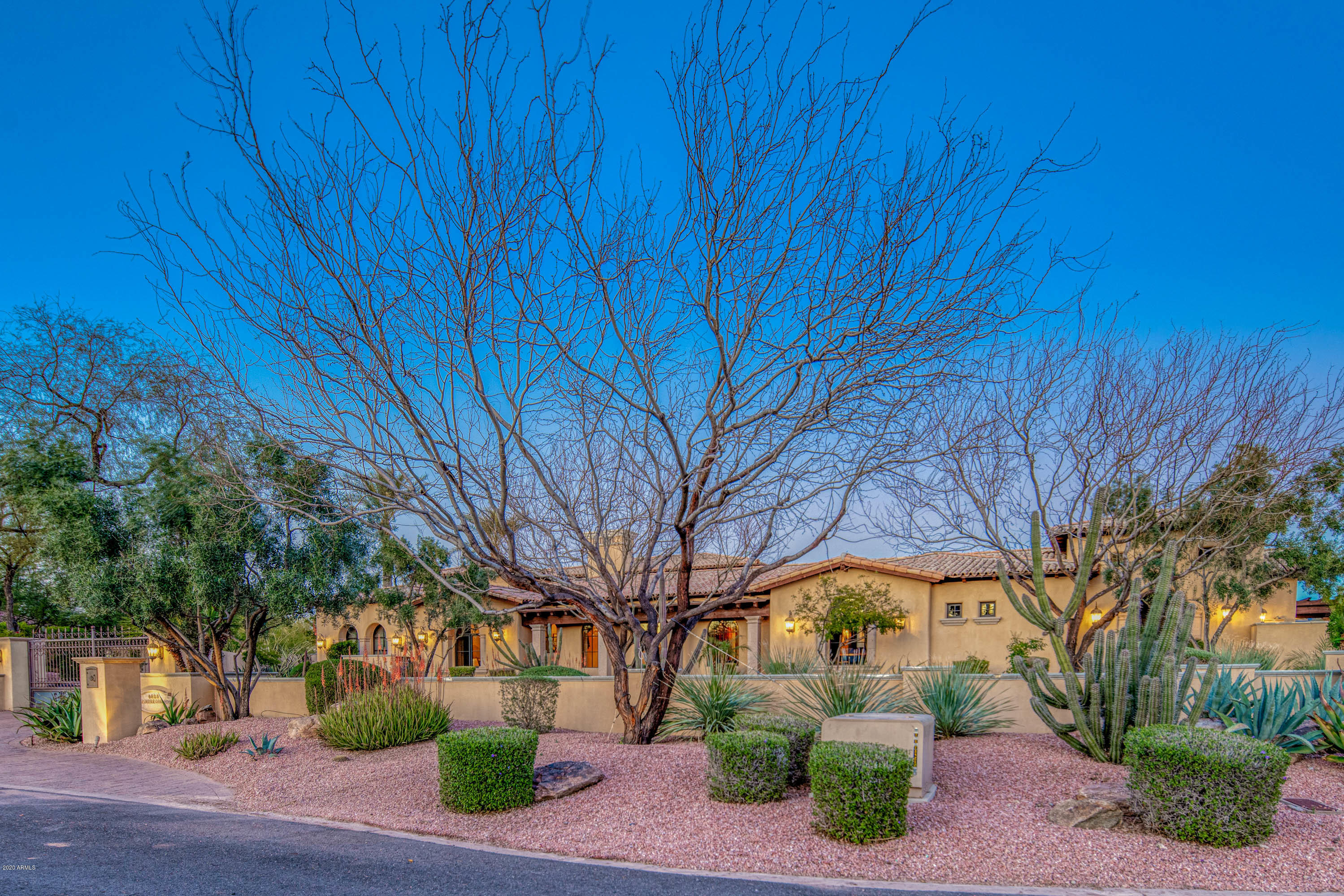 PEBBLE RIDGE - Residential