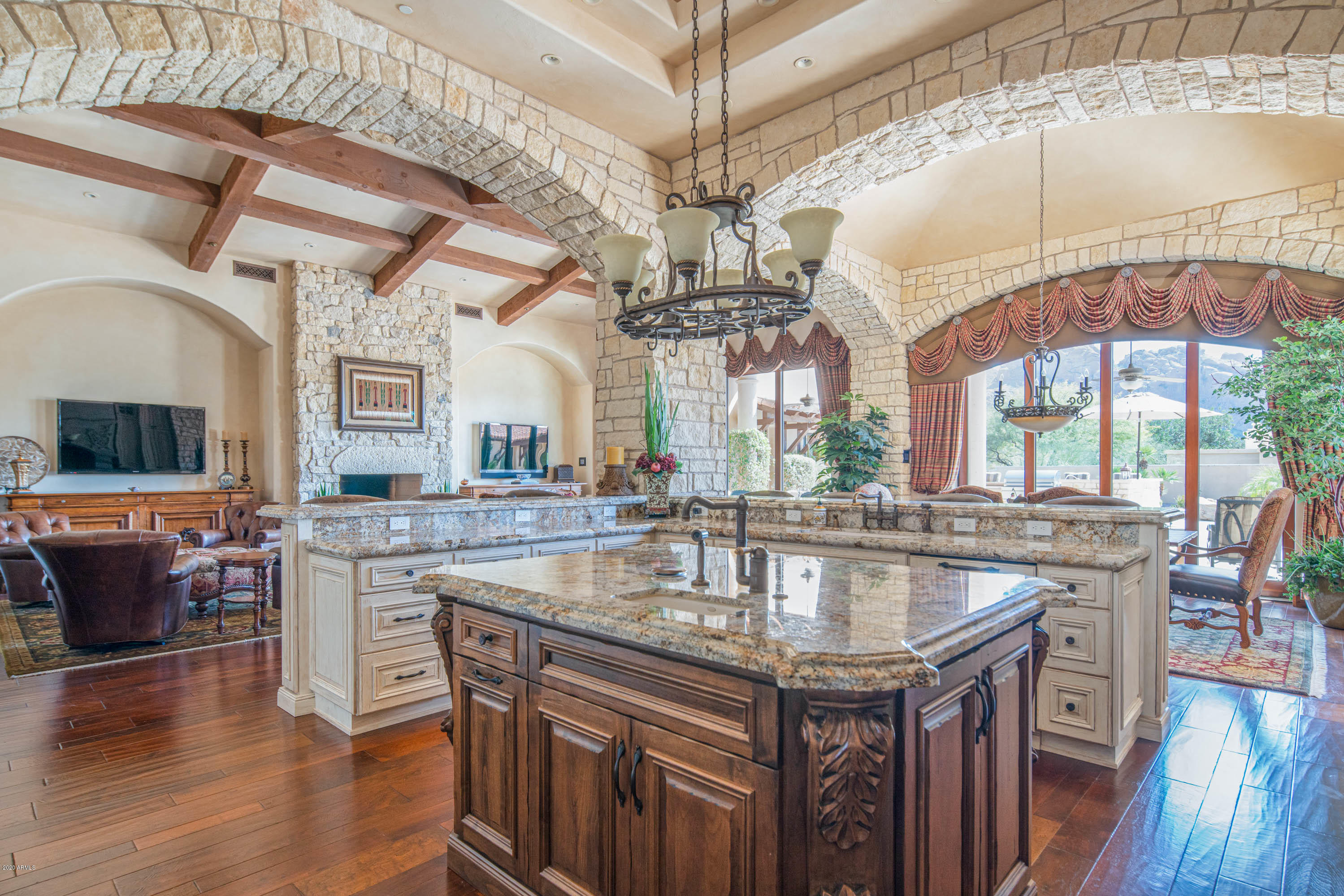 PEBBLE RIDGE - Residential