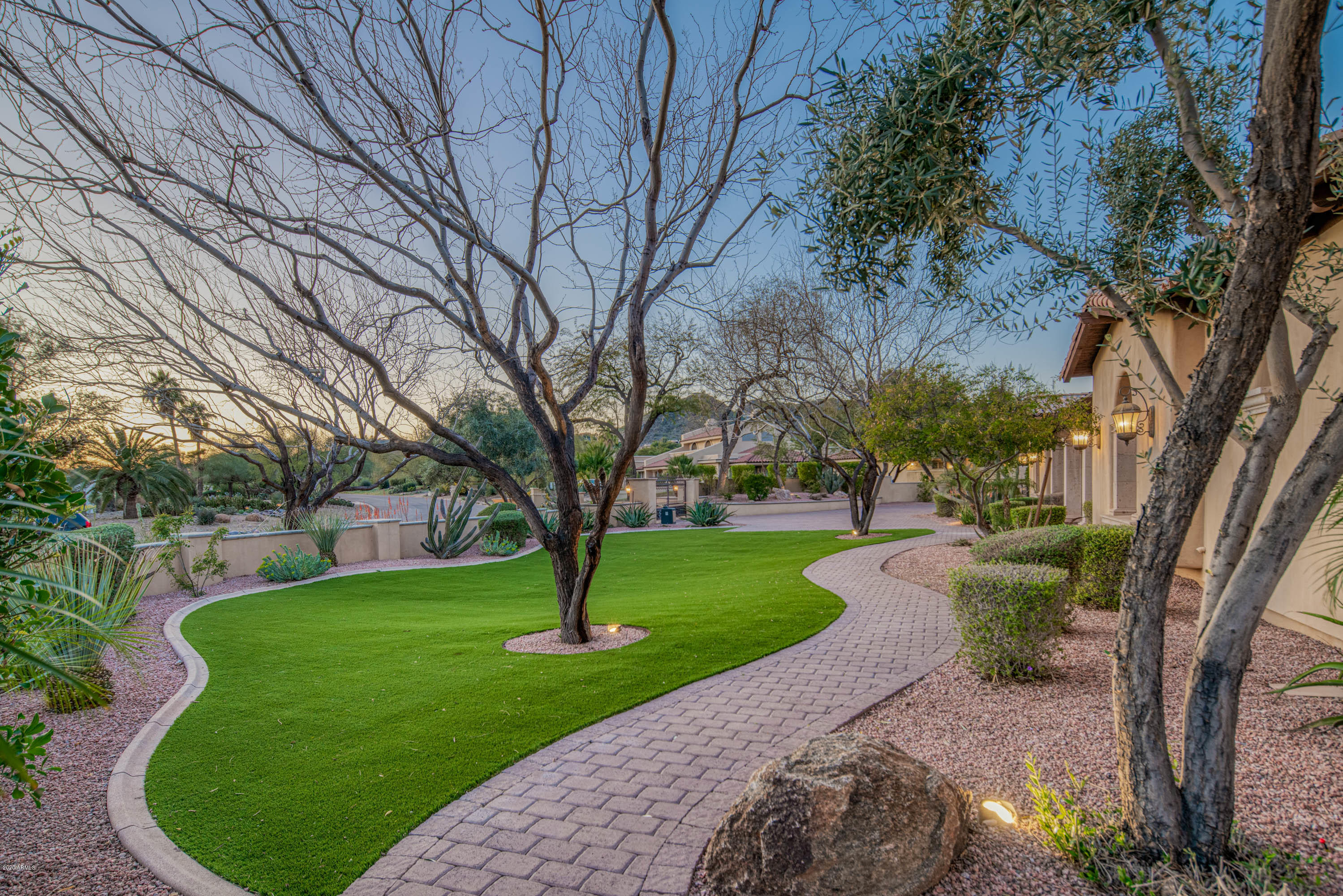 PEBBLE RIDGE - Residential