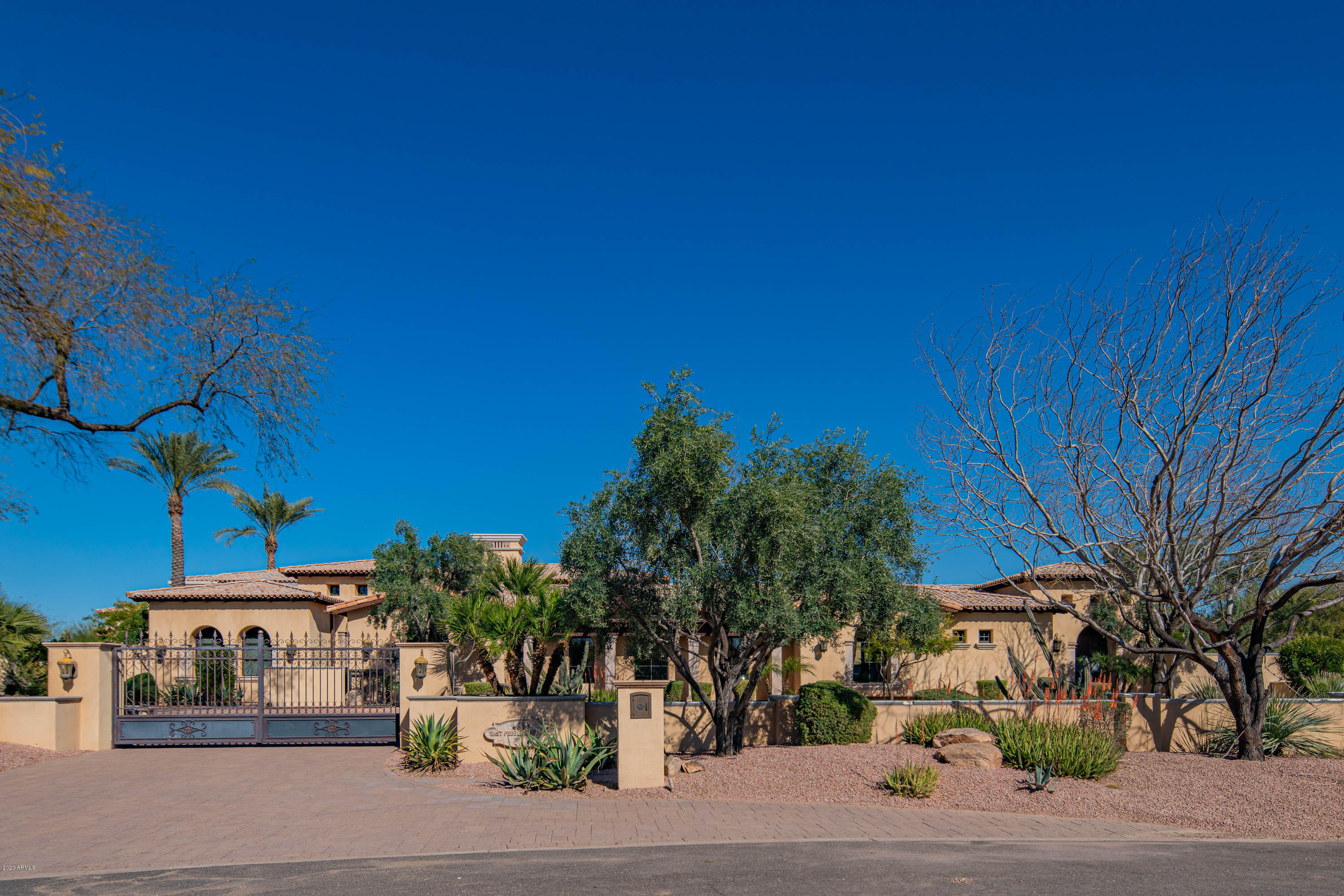 PEBBLE RIDGE - Residential