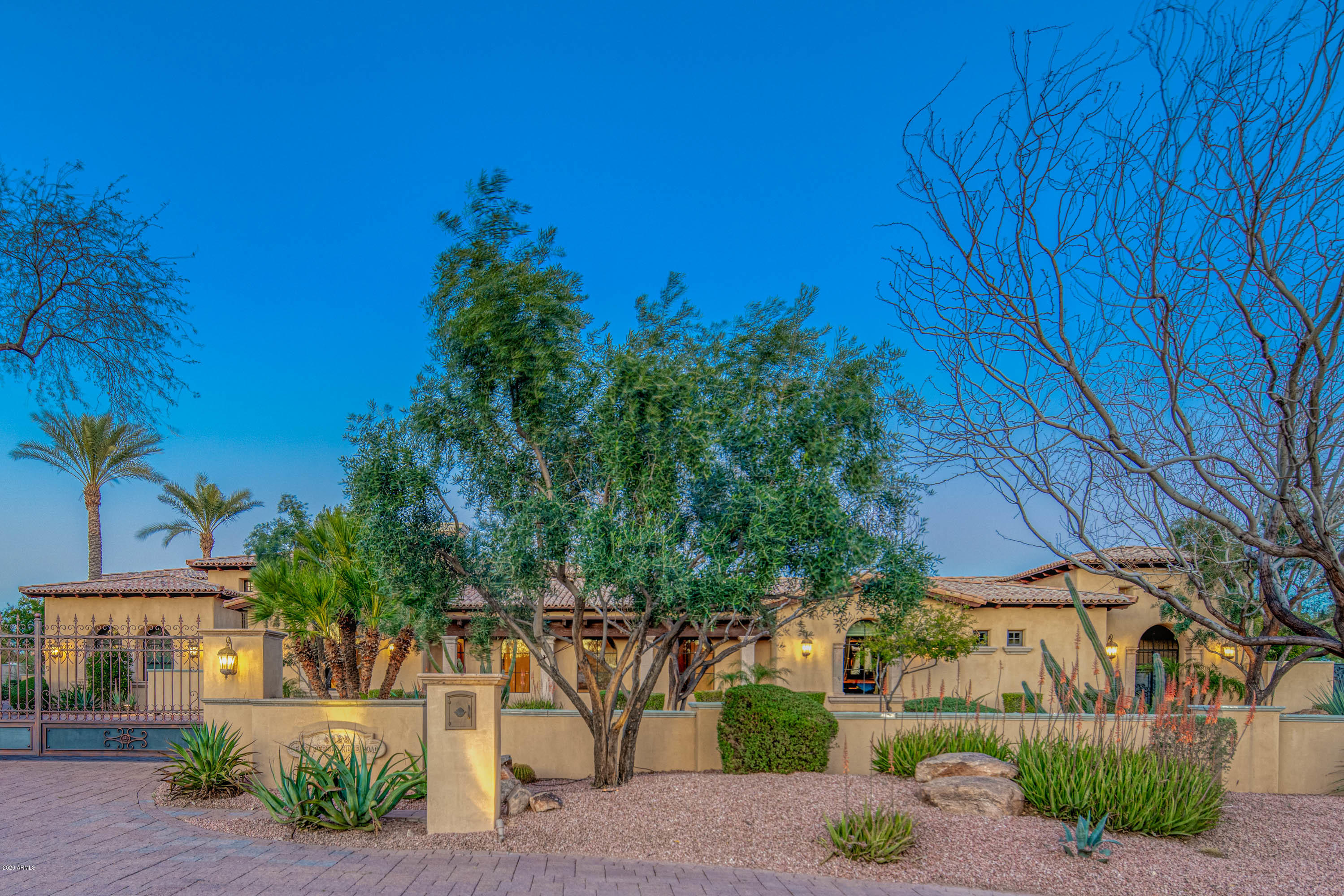 PEBBLE RIDGE - Residential