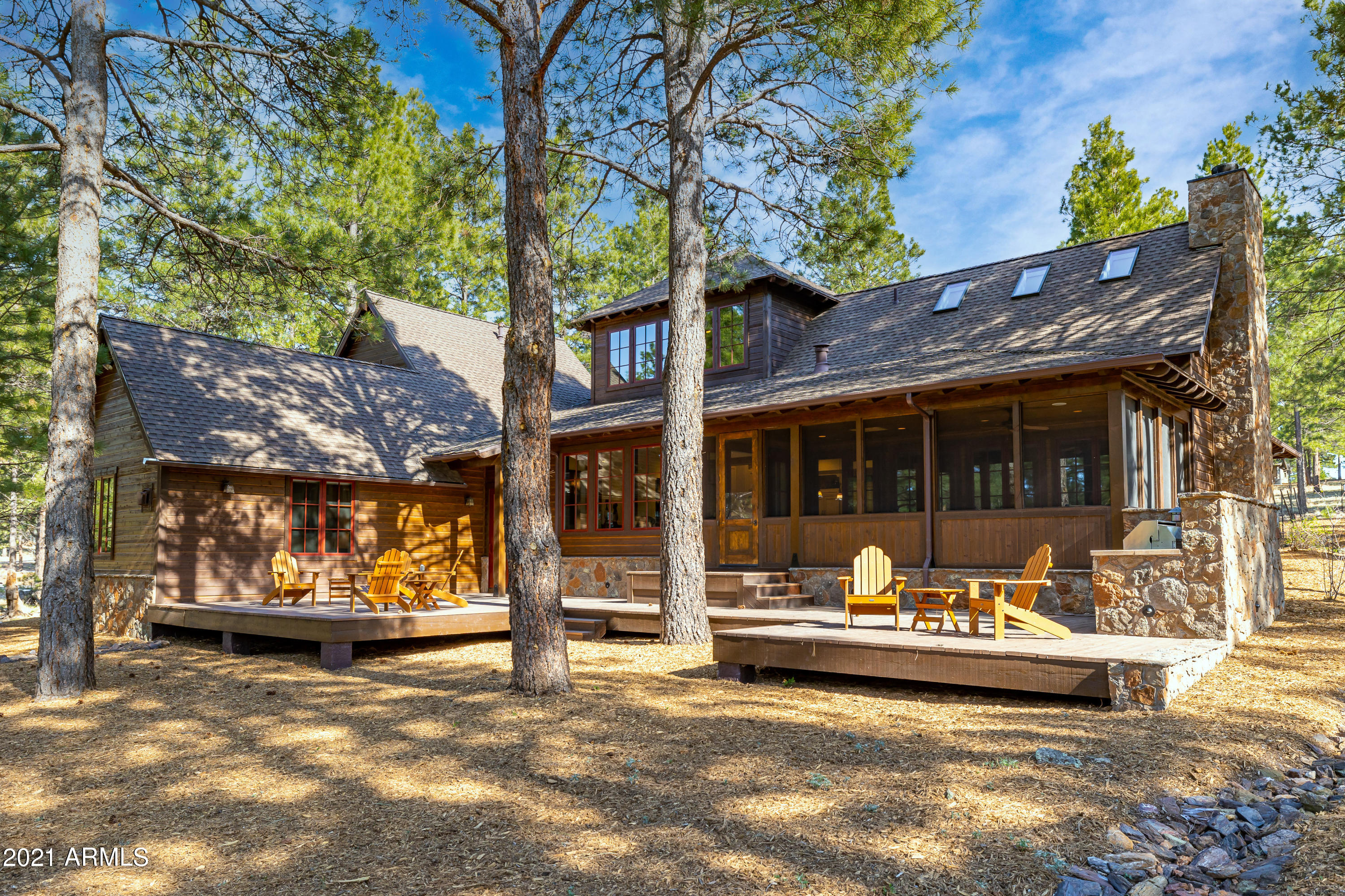 ESTATES AT PINE CANYON - Residential