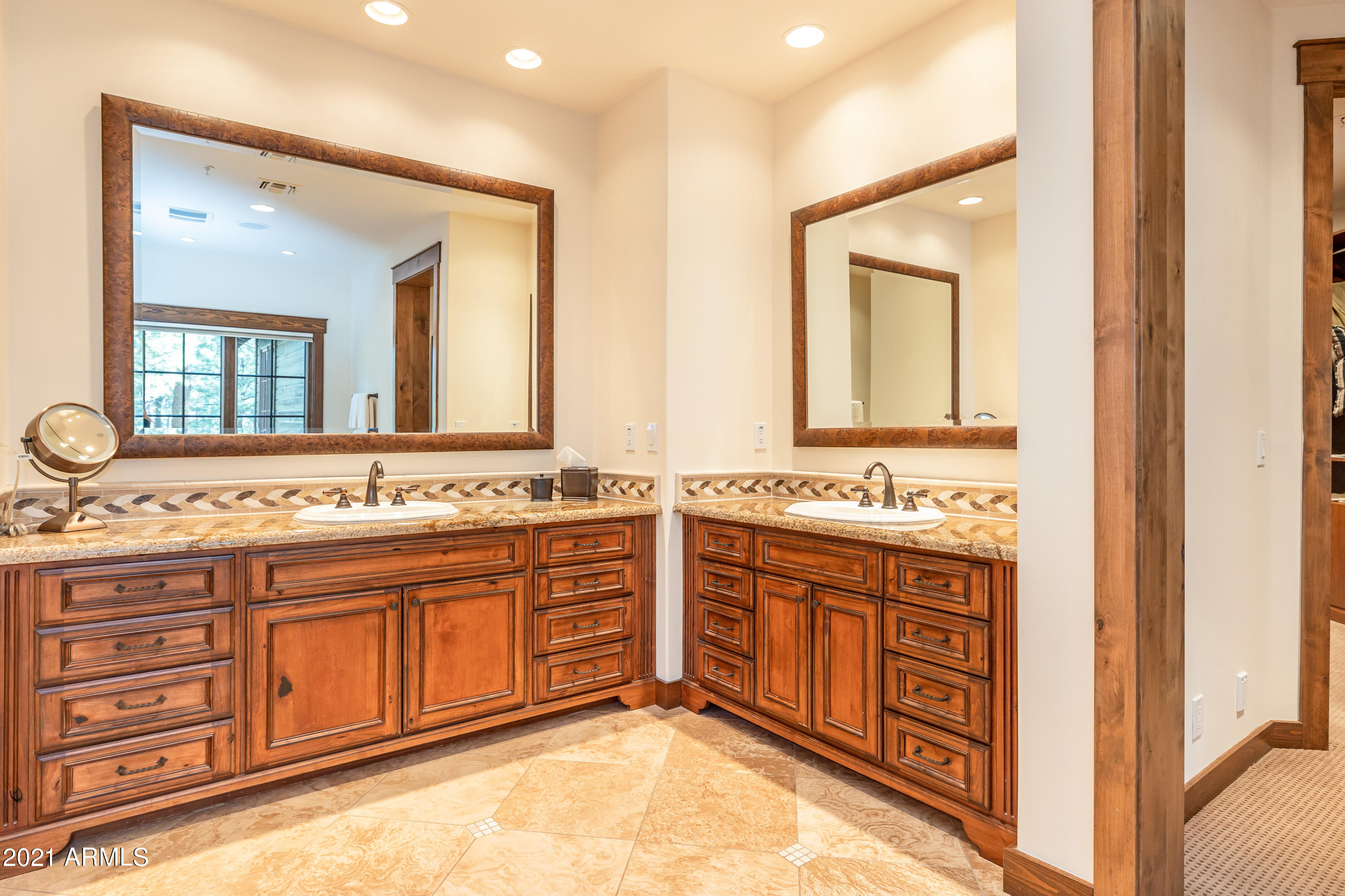 ESTATES AT PINE CANYON - Residential