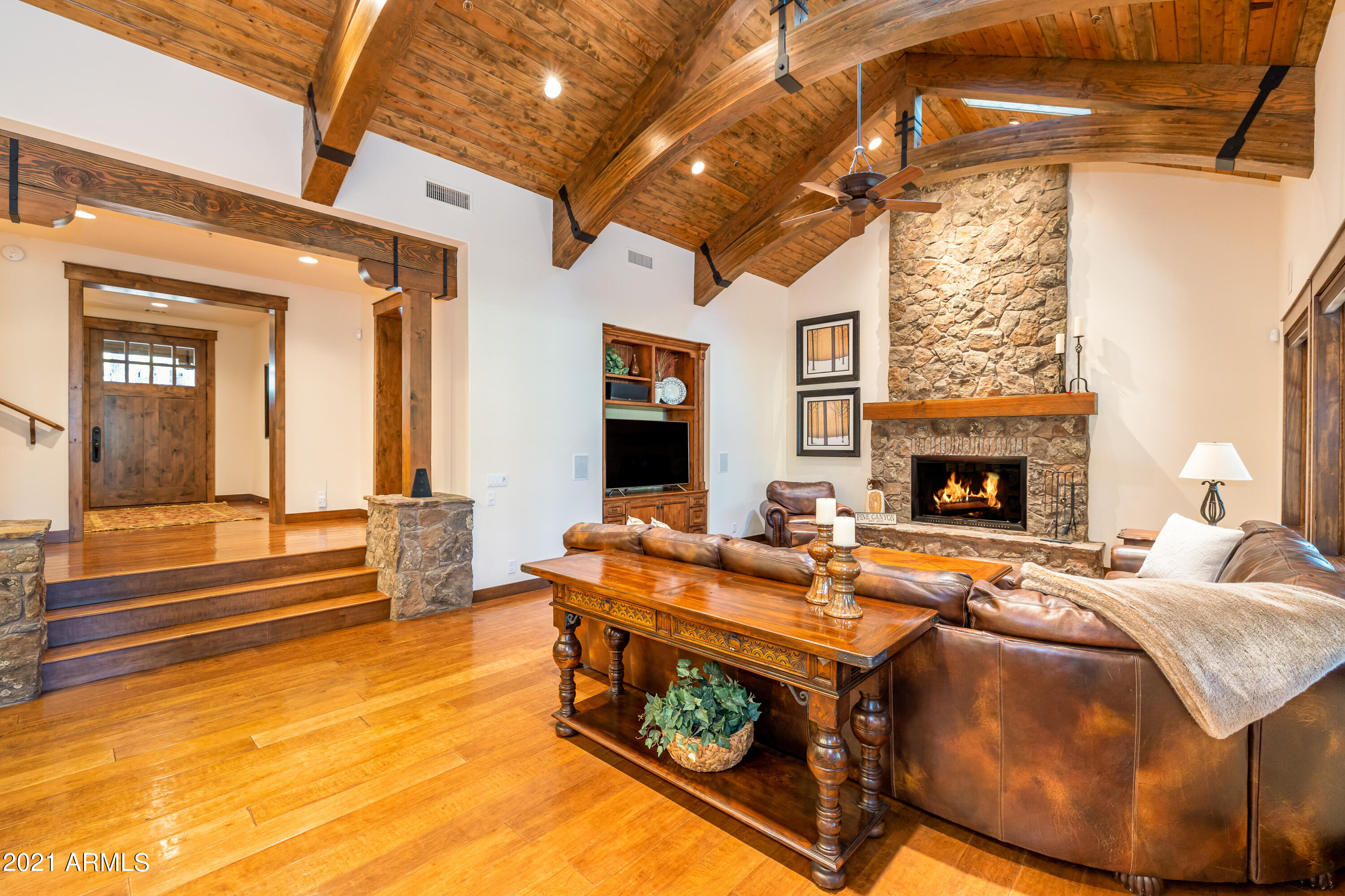 ESTATES AT PINE CANYON - Residential