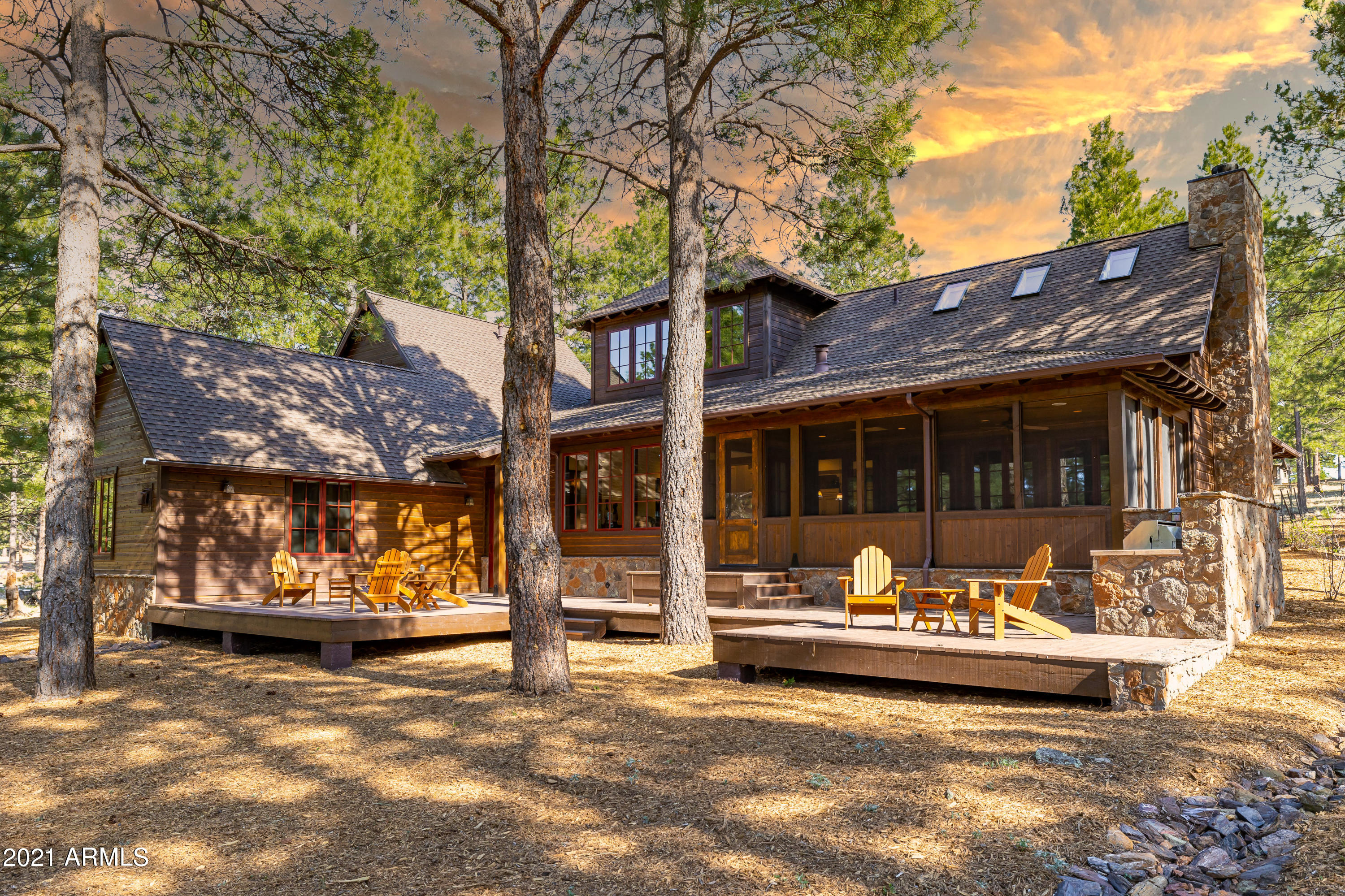 ESTATES AT PINE CANYON - Residential