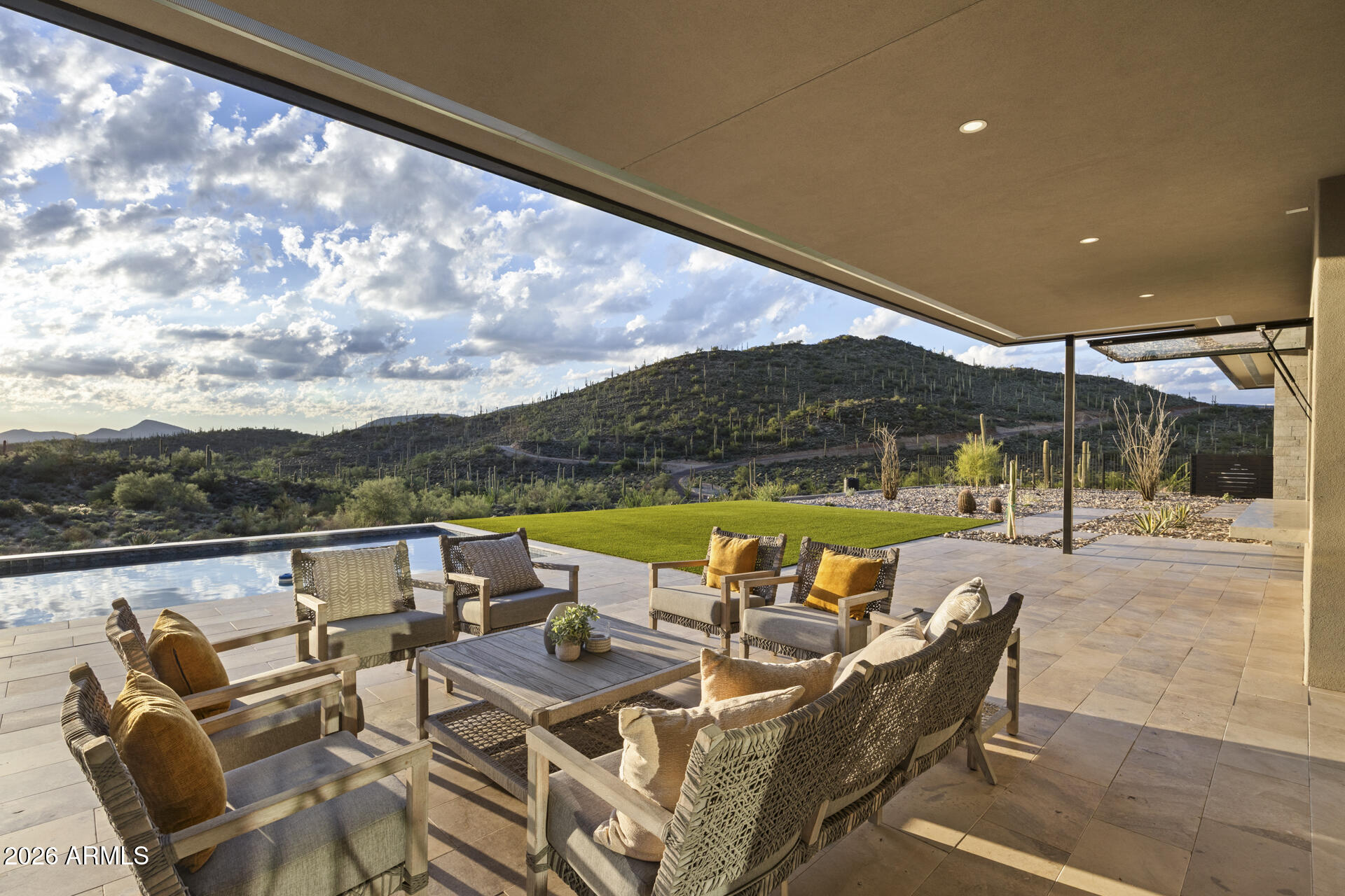 No HOA - Residential