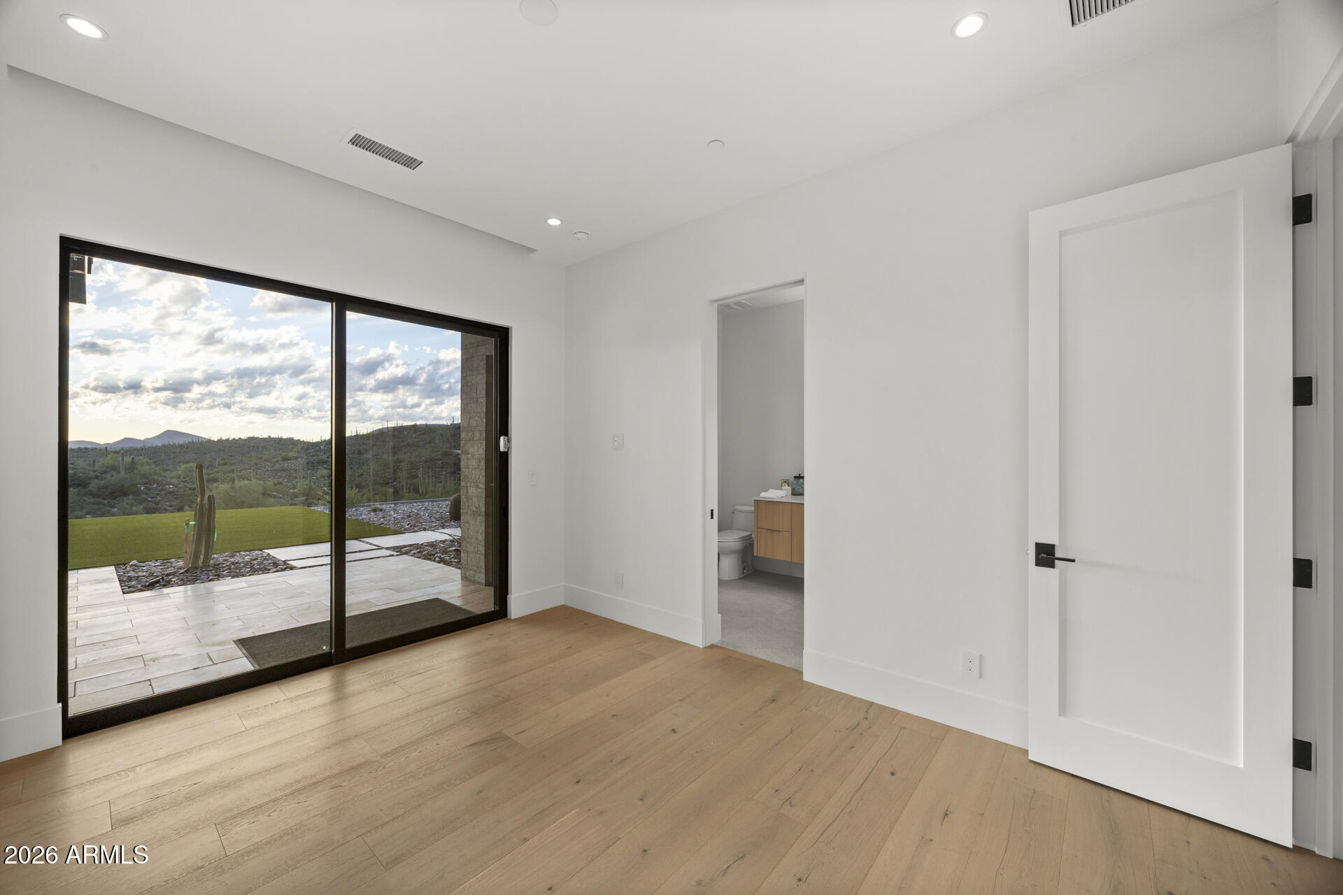 No HOA - Residential