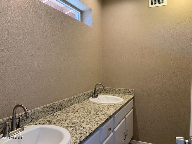 VISTA VILLAGE UNIT 3 - Residential