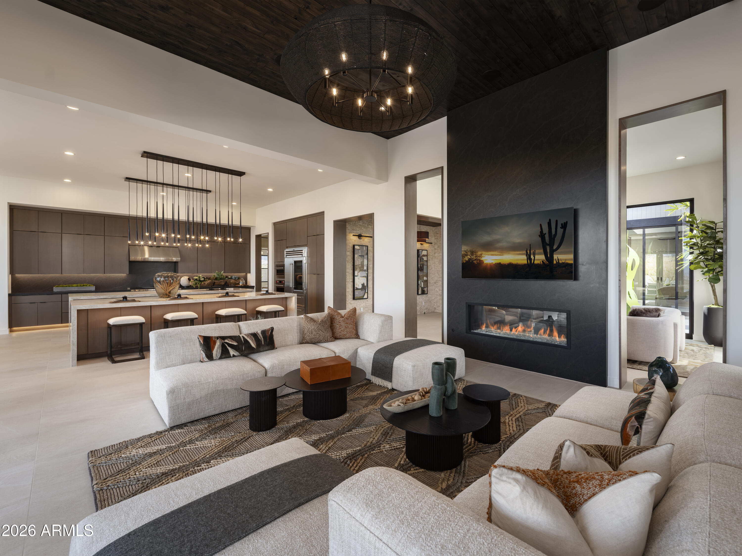 MCDOWELL MOUNTAIN MANOR - Residential
