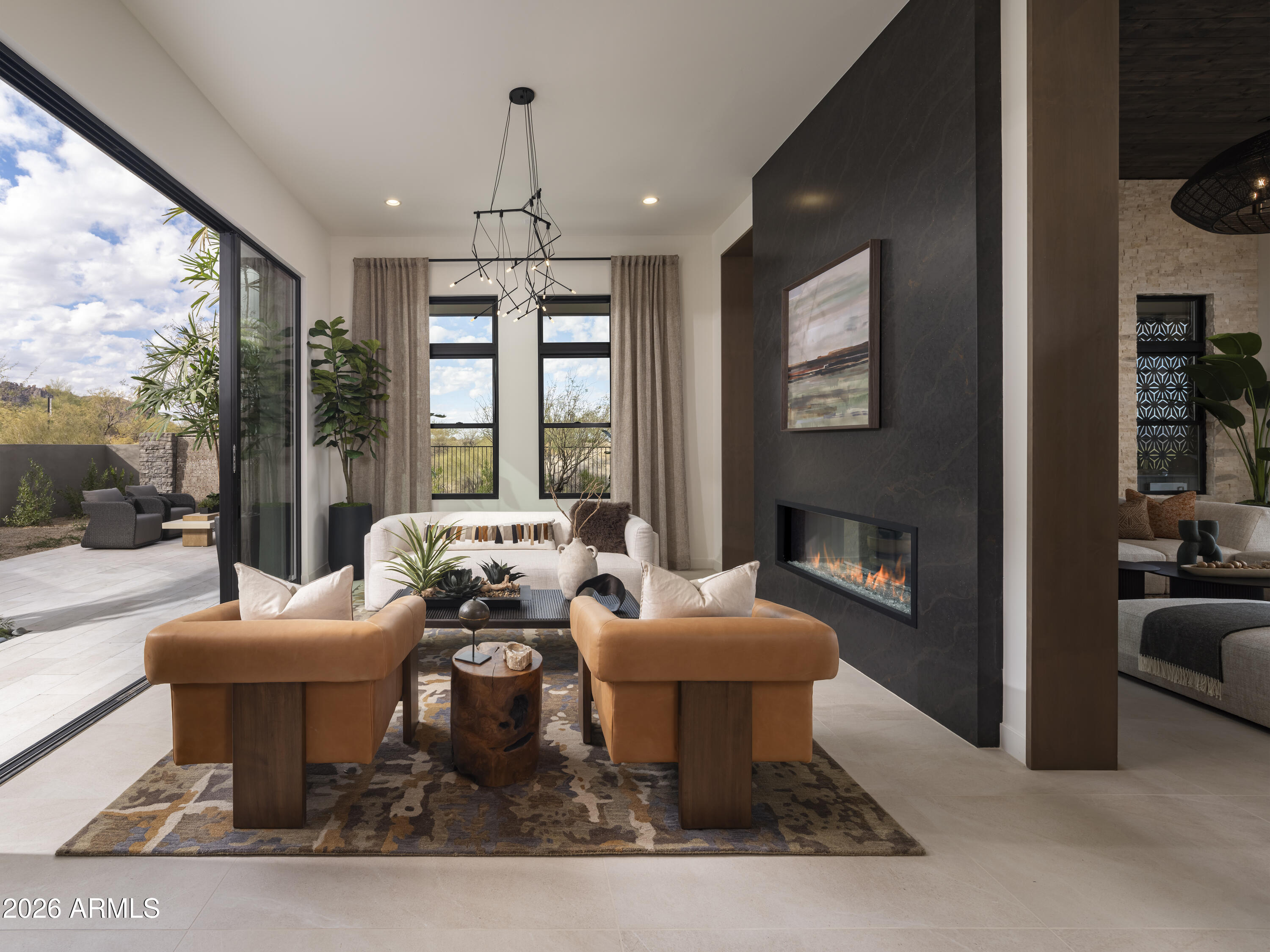 MCDOWELL MOUNTAIN MANOR - Residential