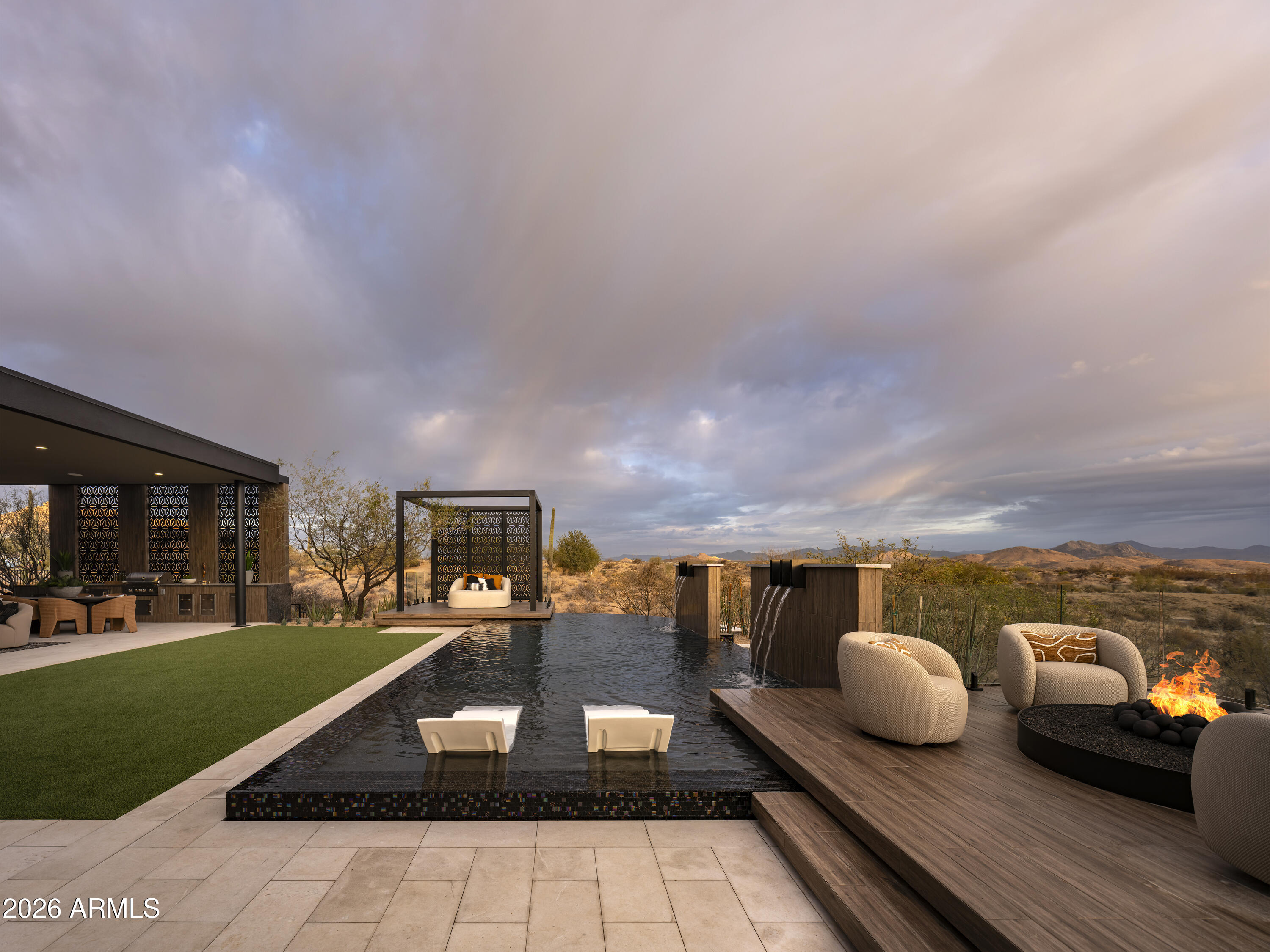 MCDOWELL MOUNTAIN MANOR - Residential