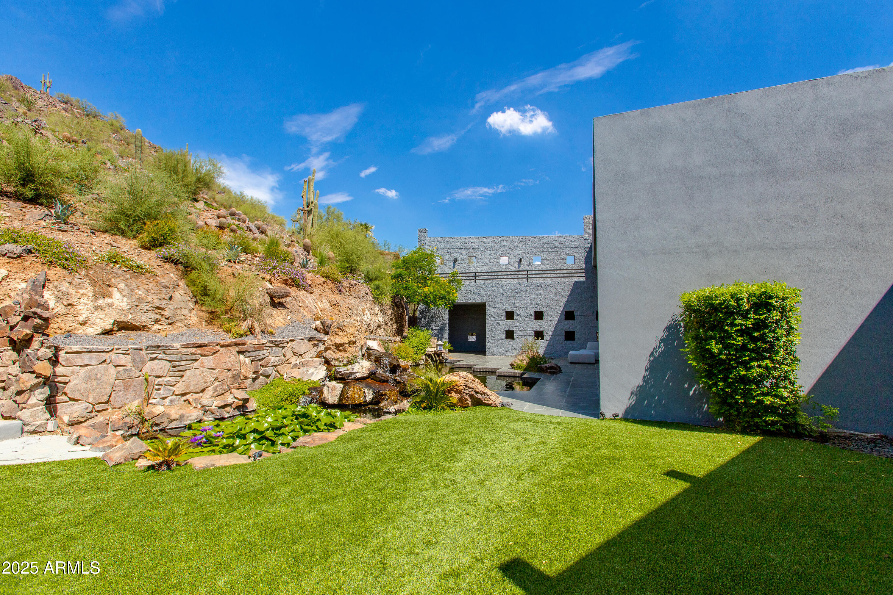 PARADISE HIGHLANDS 2 - Residential