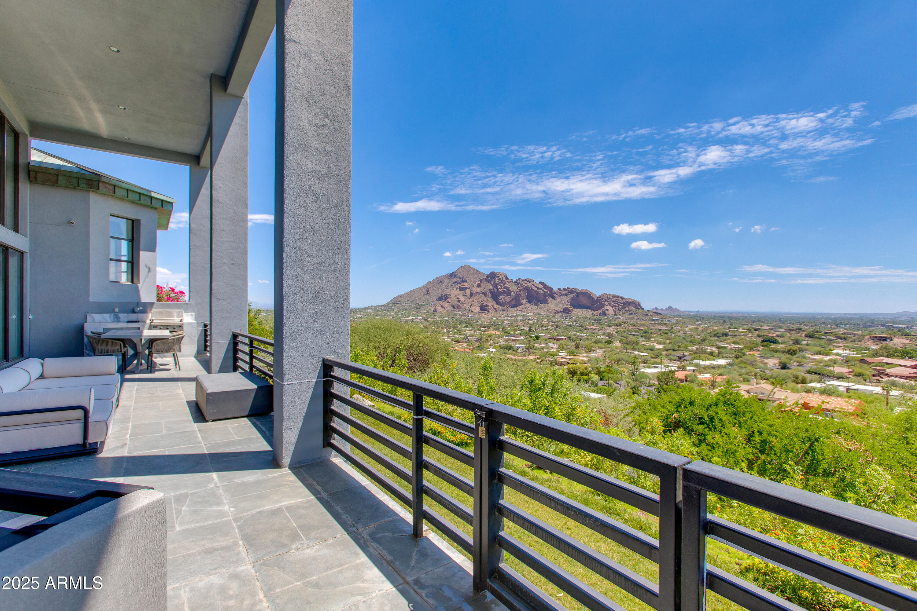 PARADISE HIGHLANDS 2 - Residential