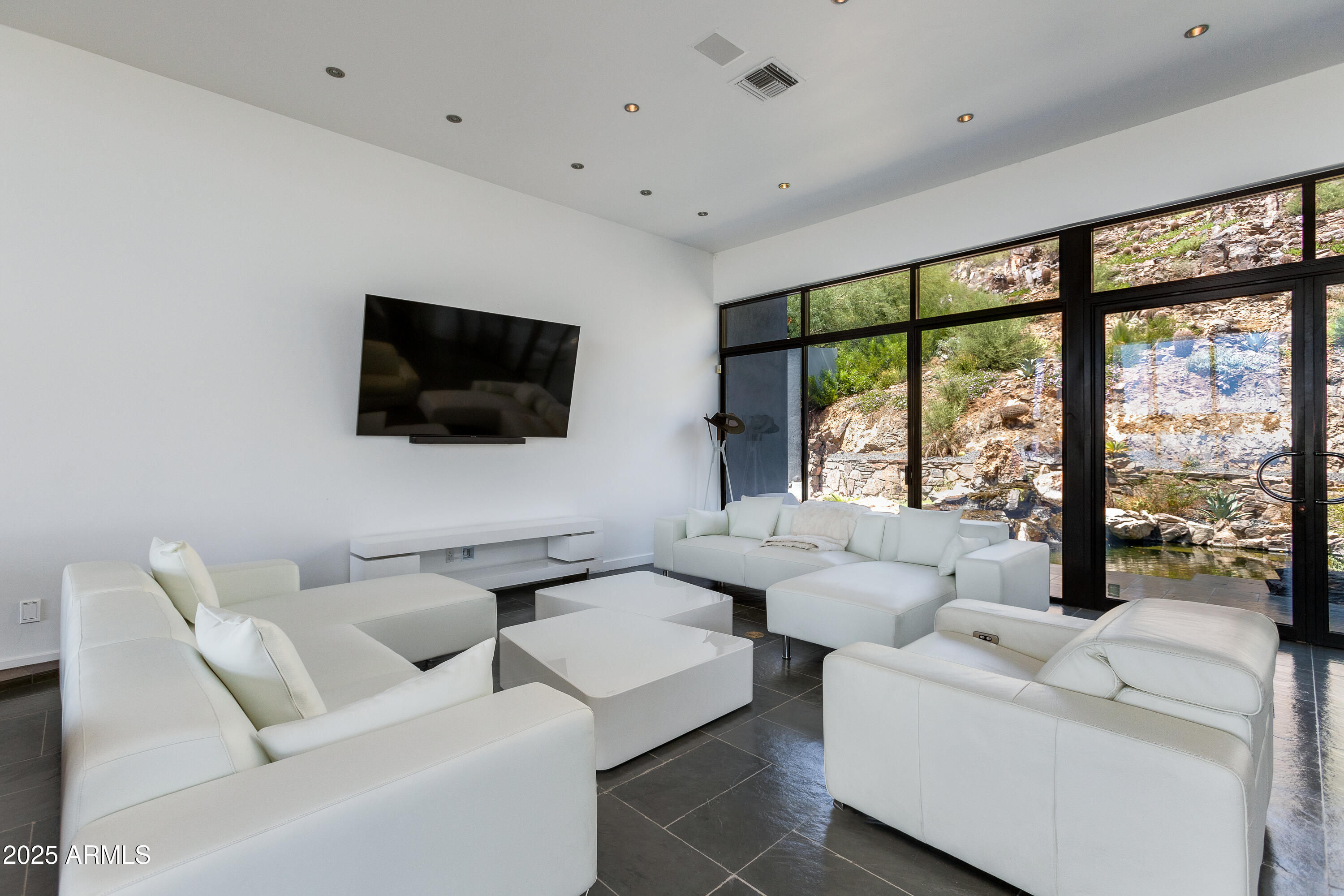 PARADISE HIGHLANDS 2 - Residential
