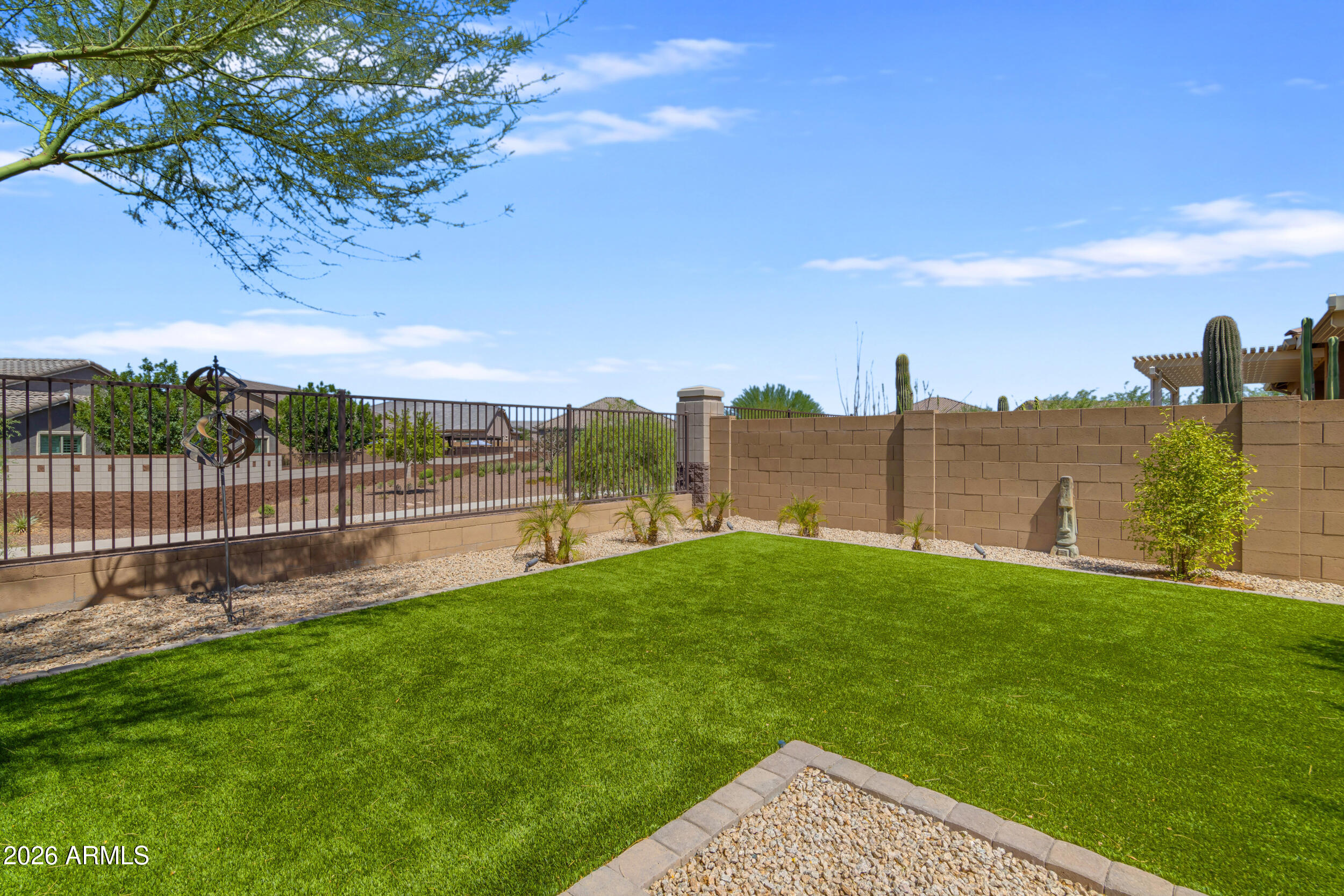 ASANTE PHASE 1 UNIT 5 - Residential