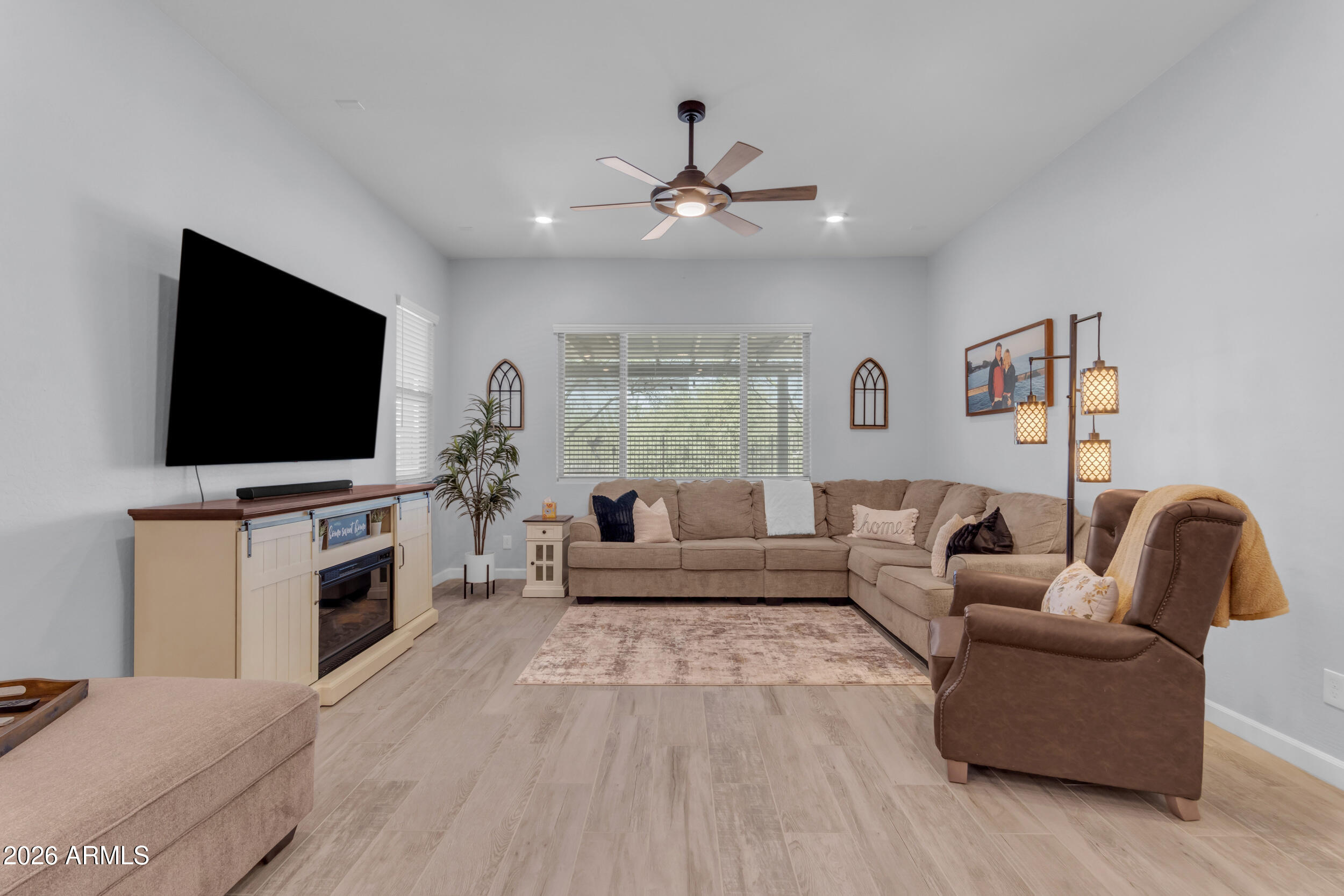 ASANTE PHASE 1 UNIT 5 - Residential