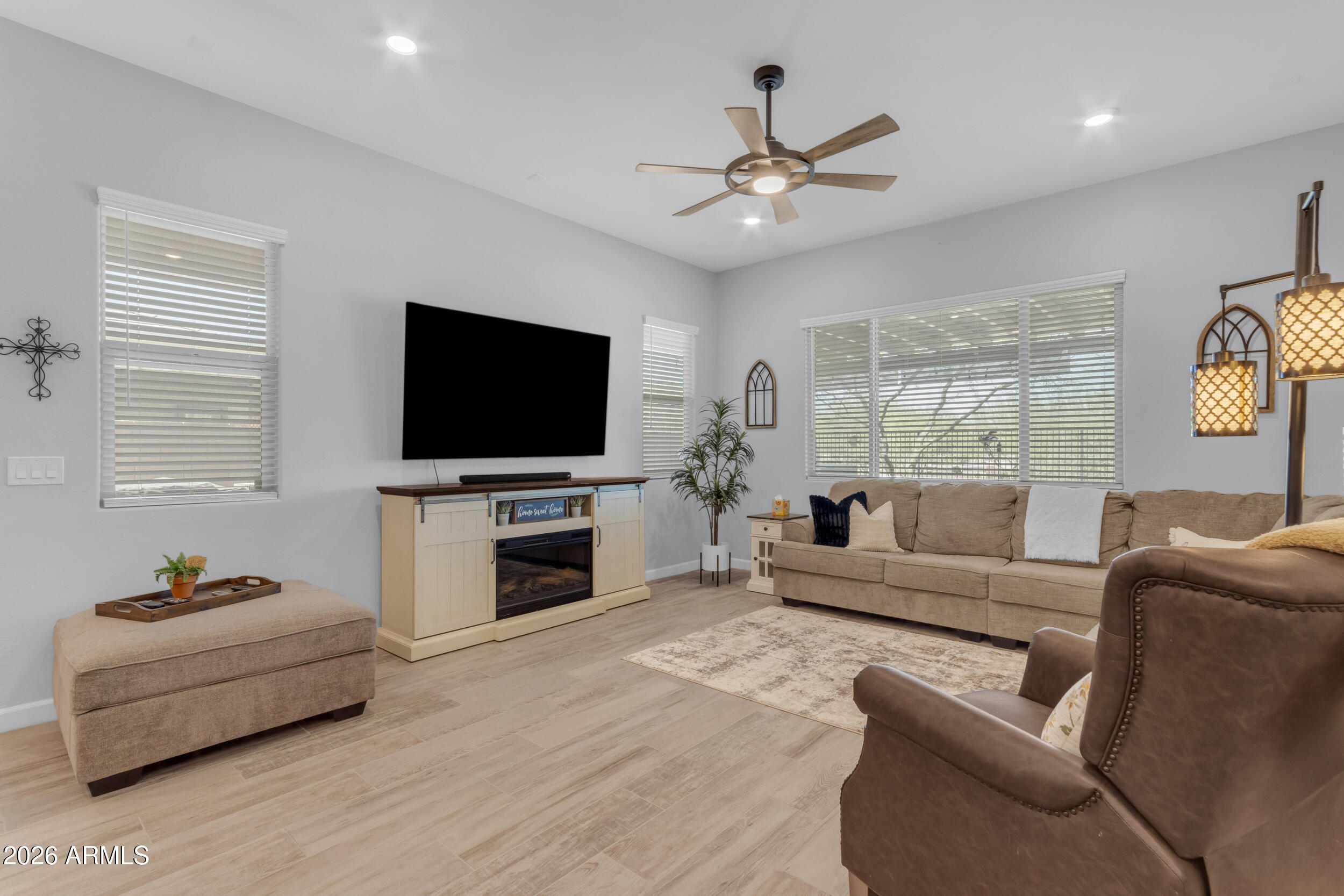 ASANTE PHASE 1 UNIT 5 - Residential