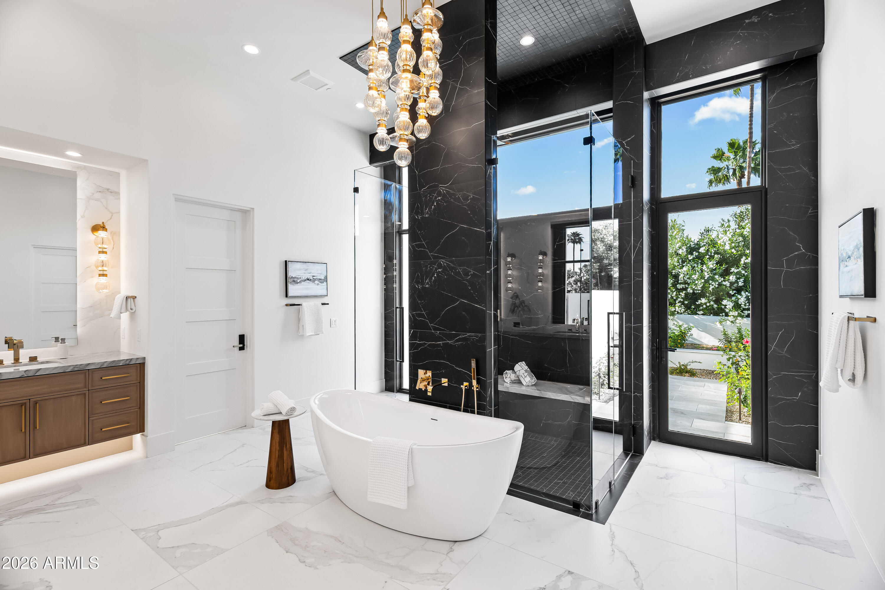 CAMELBACK COUNTRY CLUB ESTATES - Residential