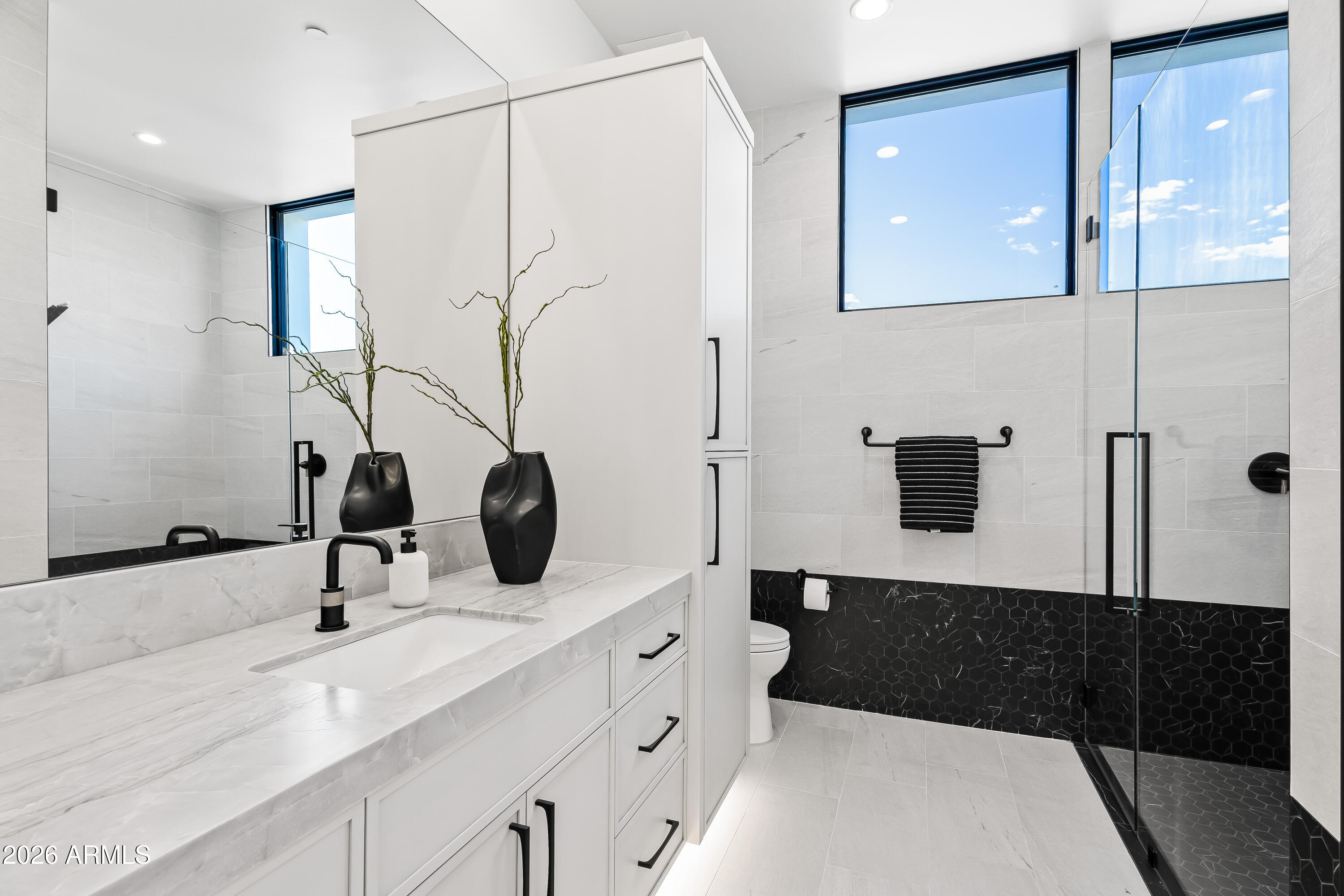 CAMELBACK COUNTRY CLUB ESTATES - Residential