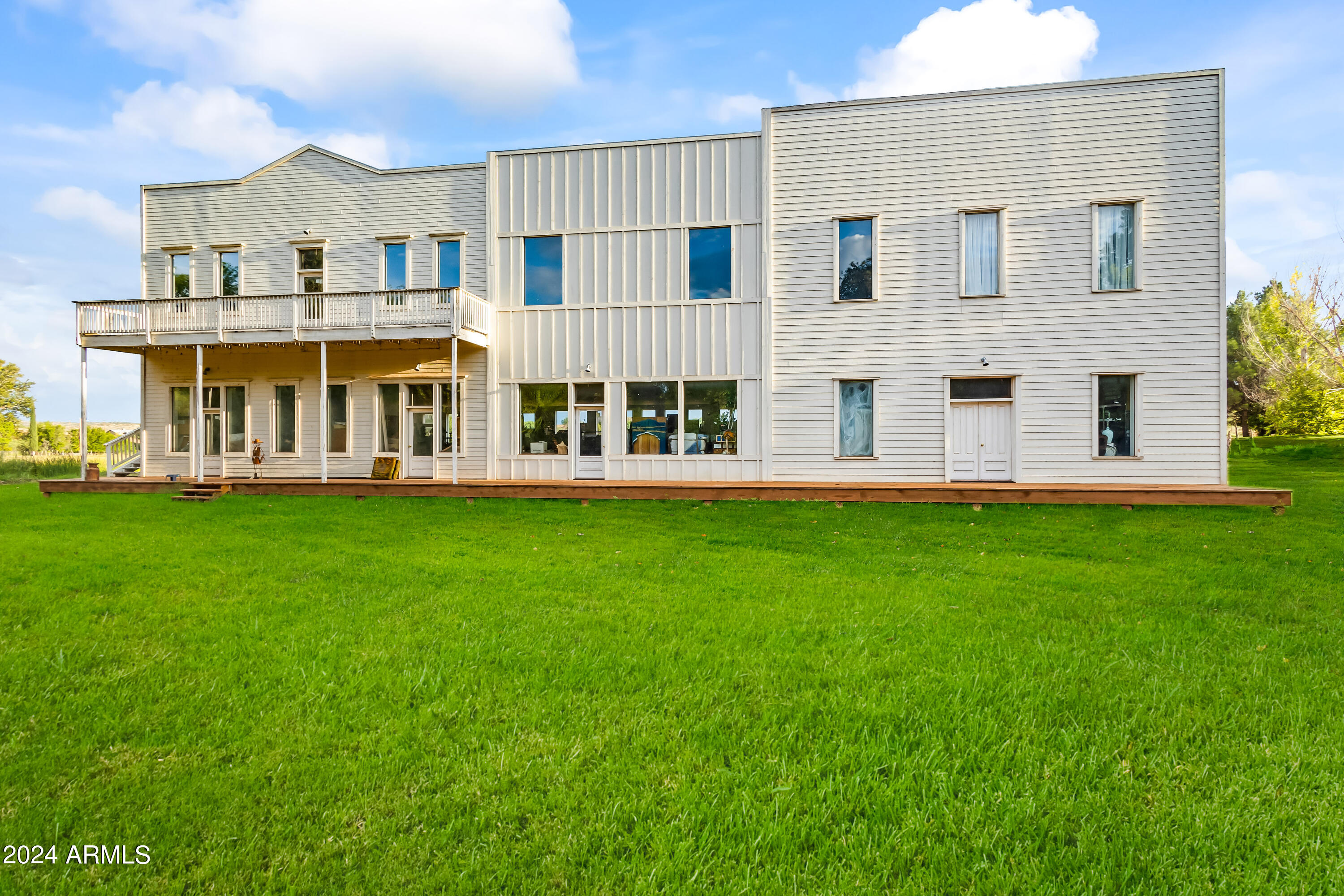 AN IRREG PCL - Residential