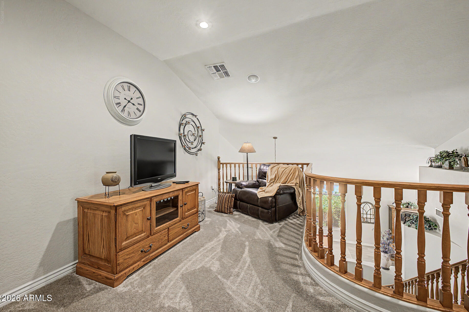 ASHLAND RANCH - Residential