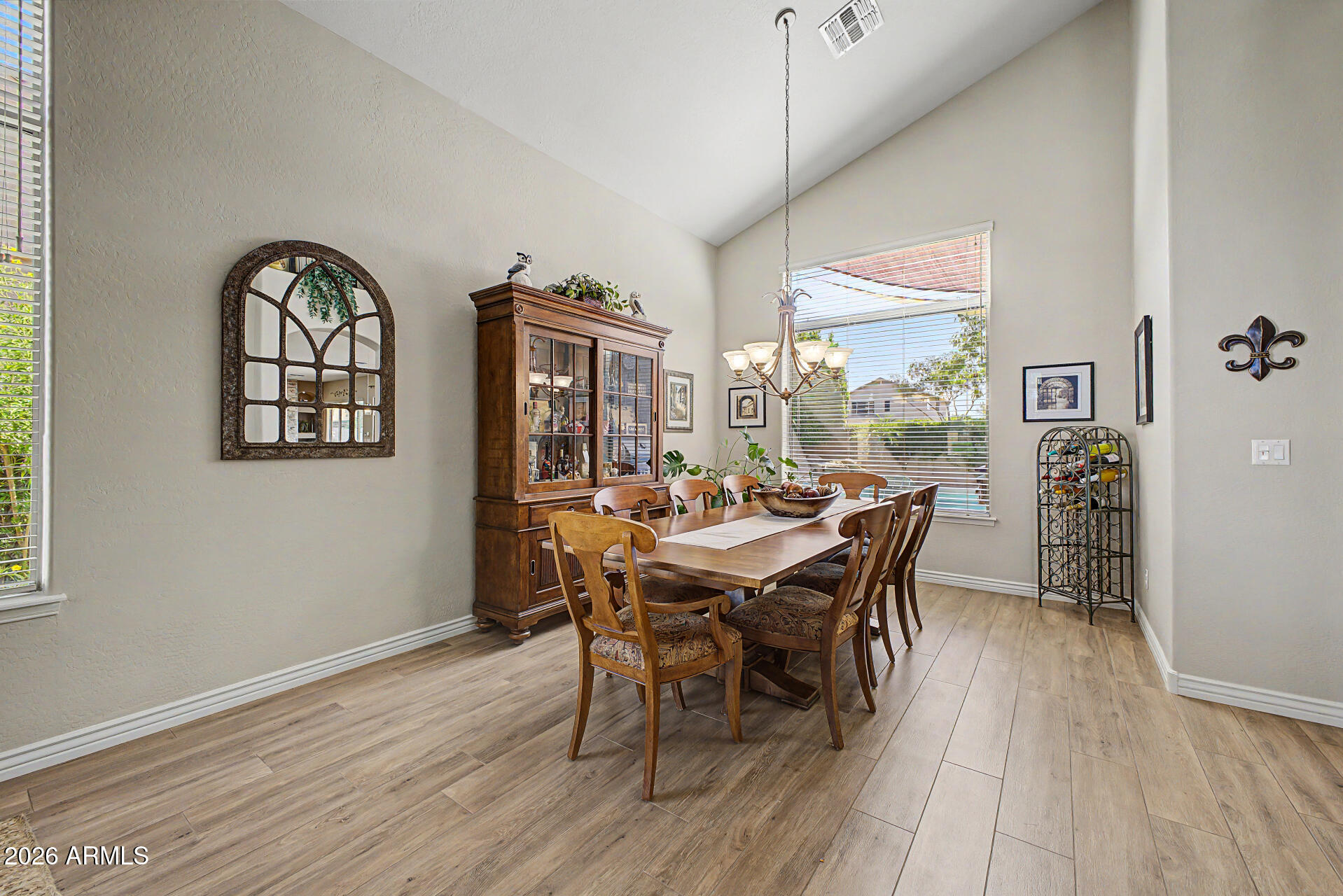 ASHLAND RANCH - Residential