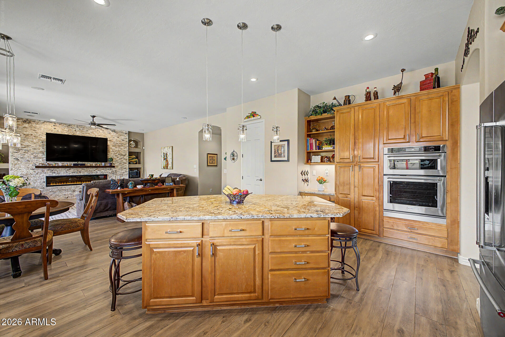 ASHLAND RANCH - Residential