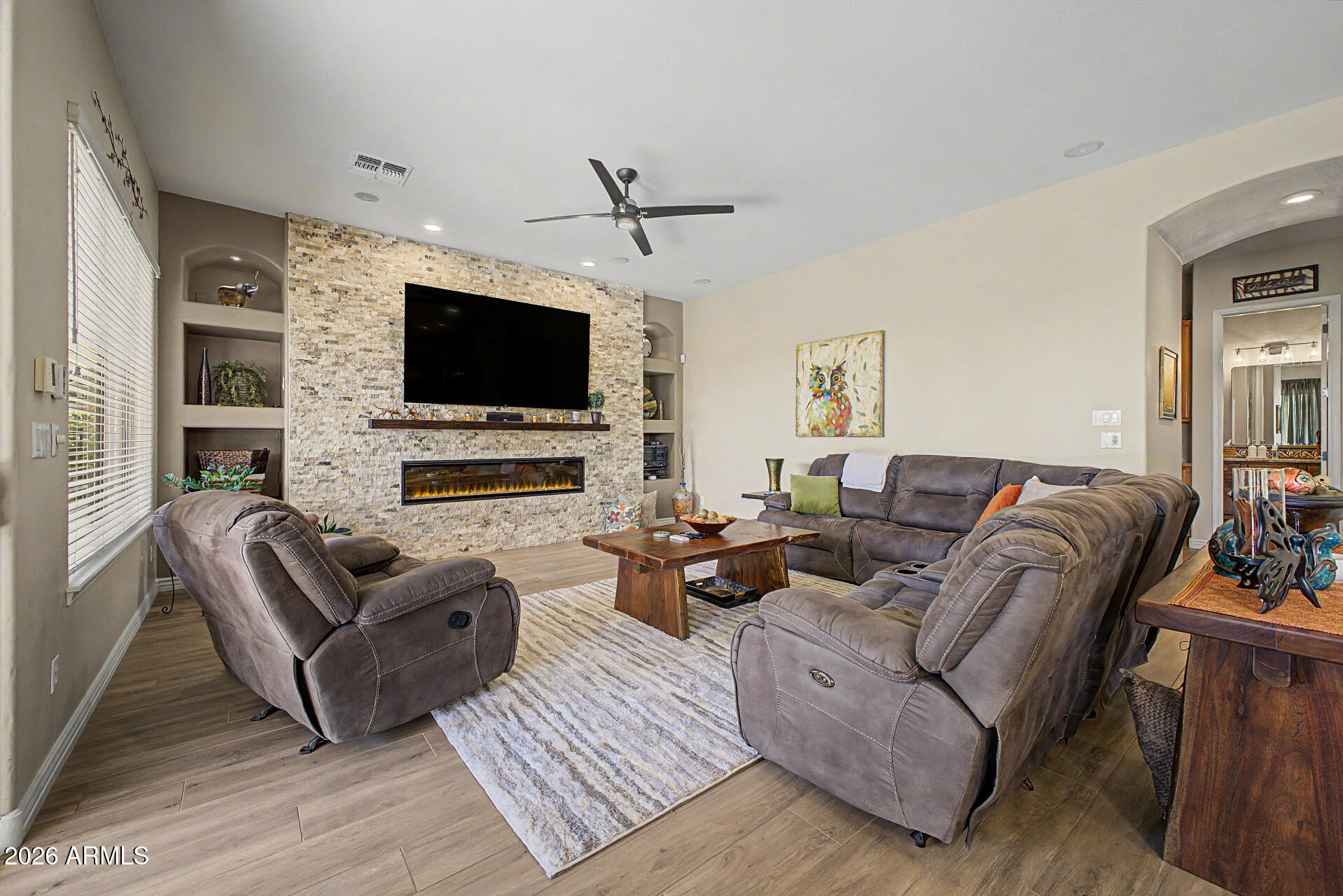 ASHLAND RANCH - Residential