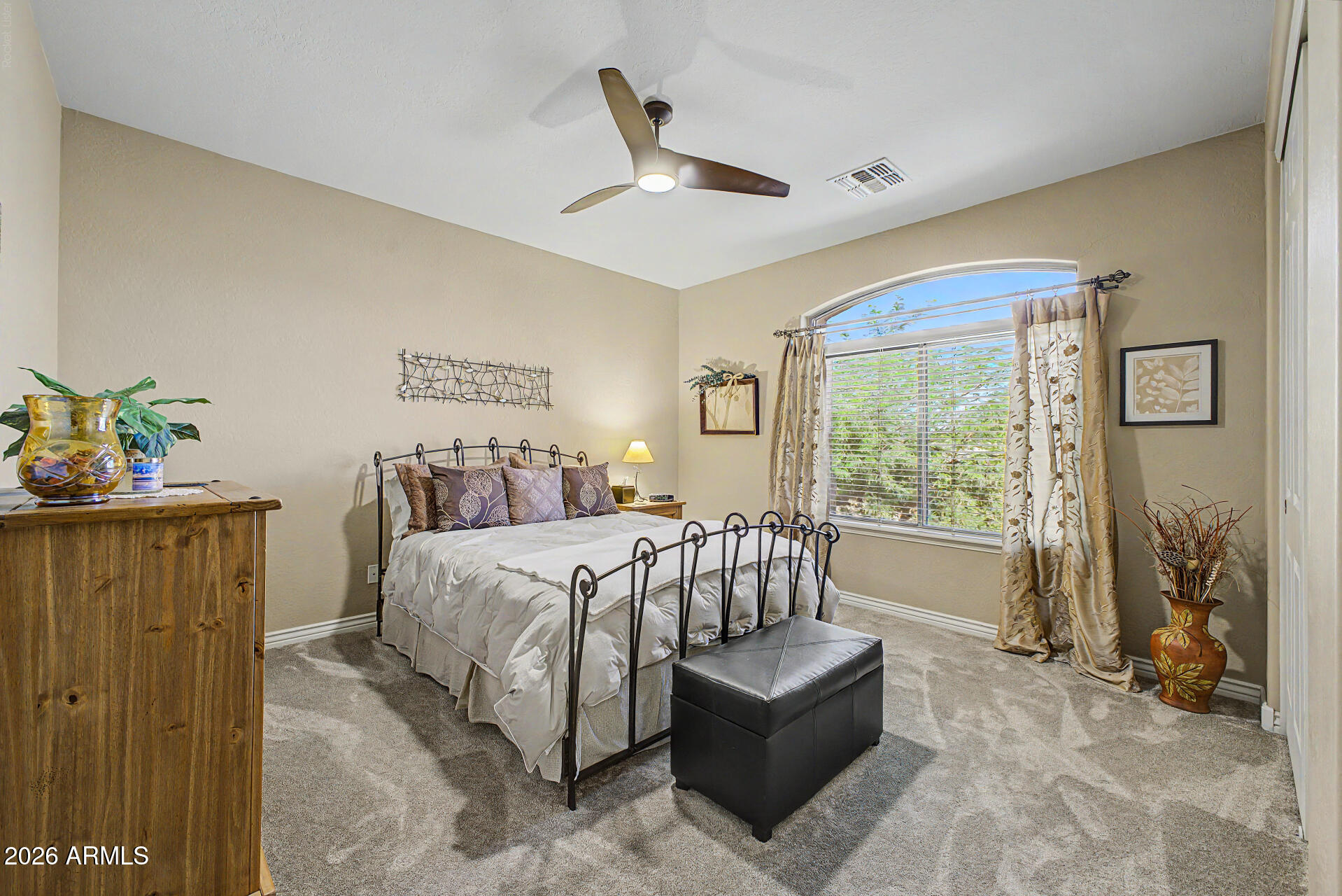 ASHLAND RANCH - Residential