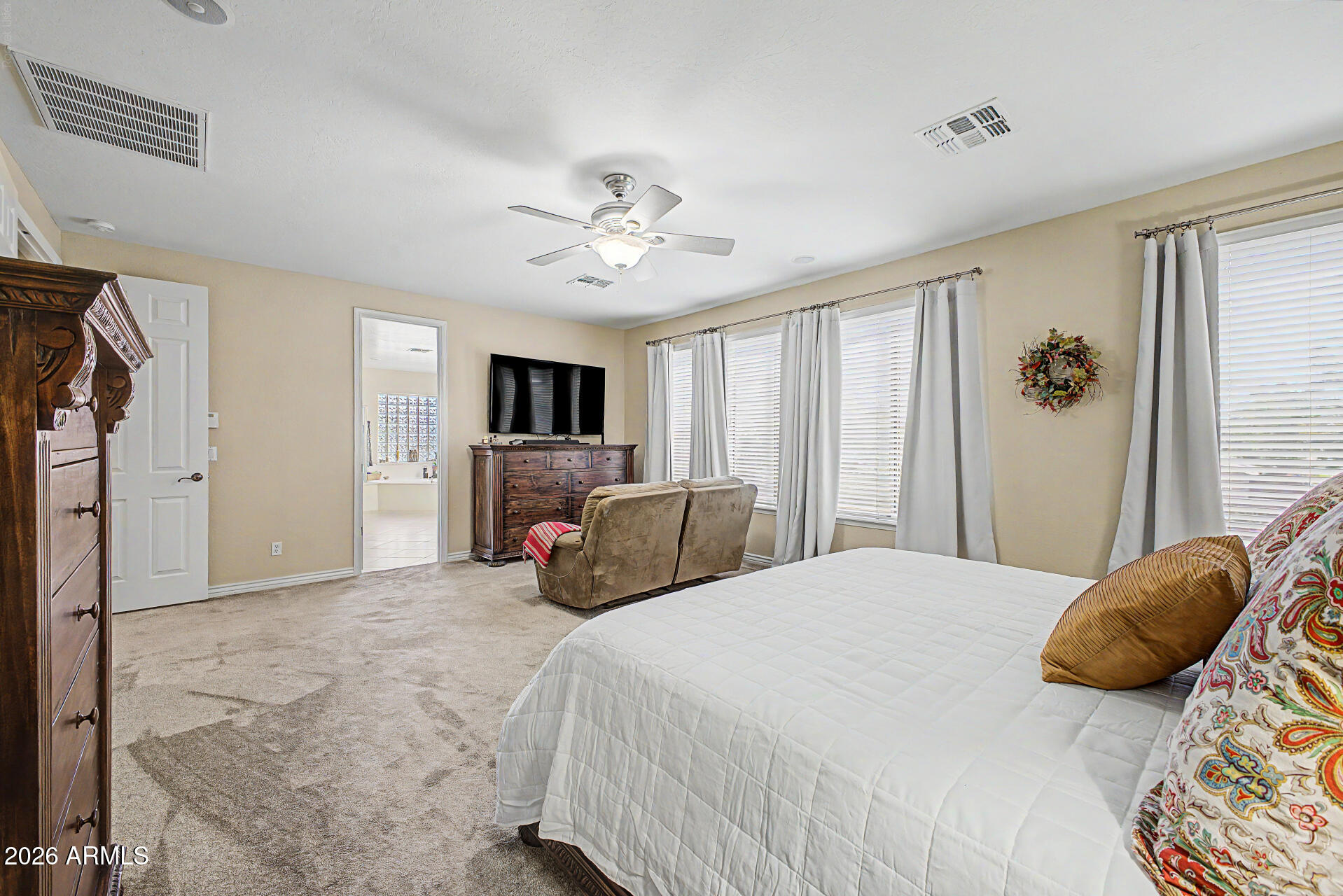 ASHLAND RANCH - Residential